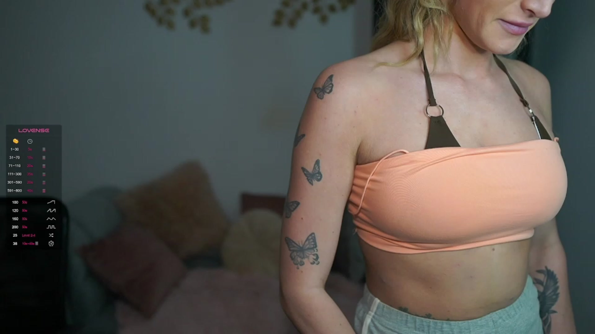 Gallery image thumbnail from NicoletteShea's myfreecams stream on, 03/13/2024, 18:55 image 11 of 20