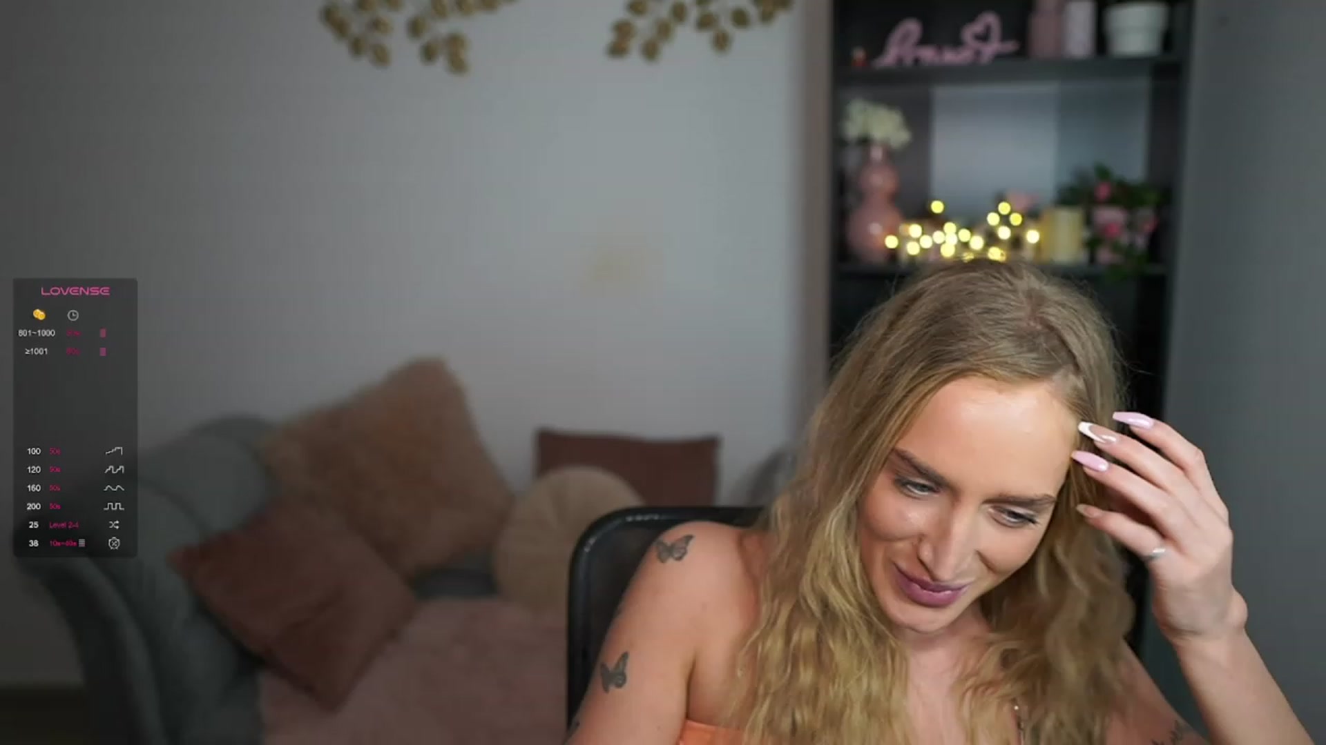 Gallery image thumbnail from NicoletteShea's myfreecams stream on, 03/13/2024, 18:55 image 7 of 20