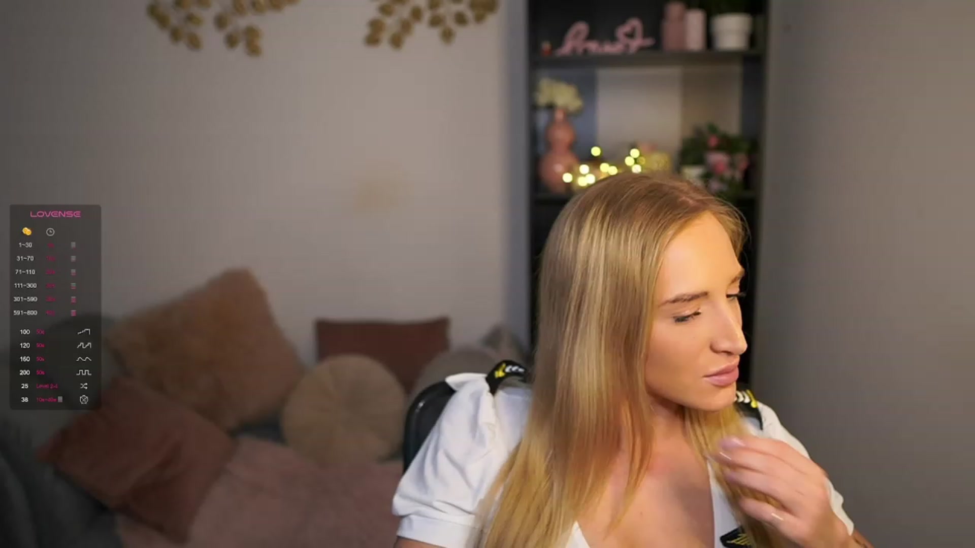 Gallery image thumbnail from NicoletteShea's myfreecams stream on, 03/15/2024, 15:37 image 14 of 20