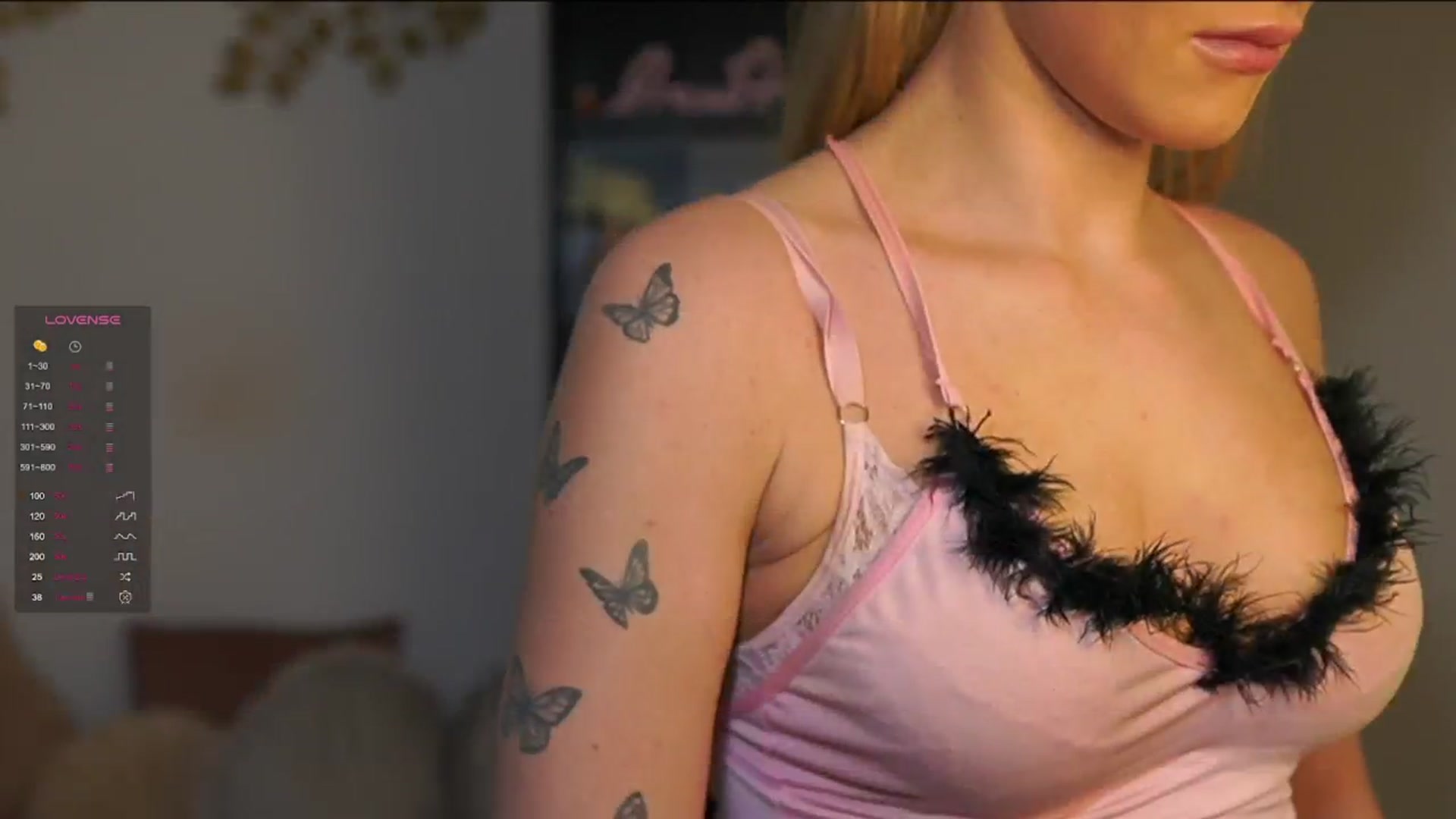 Gallery image thumbnail from NicoletteShea's myfreecams stream on, 03/16/2024, 16:48 image 4 of 20