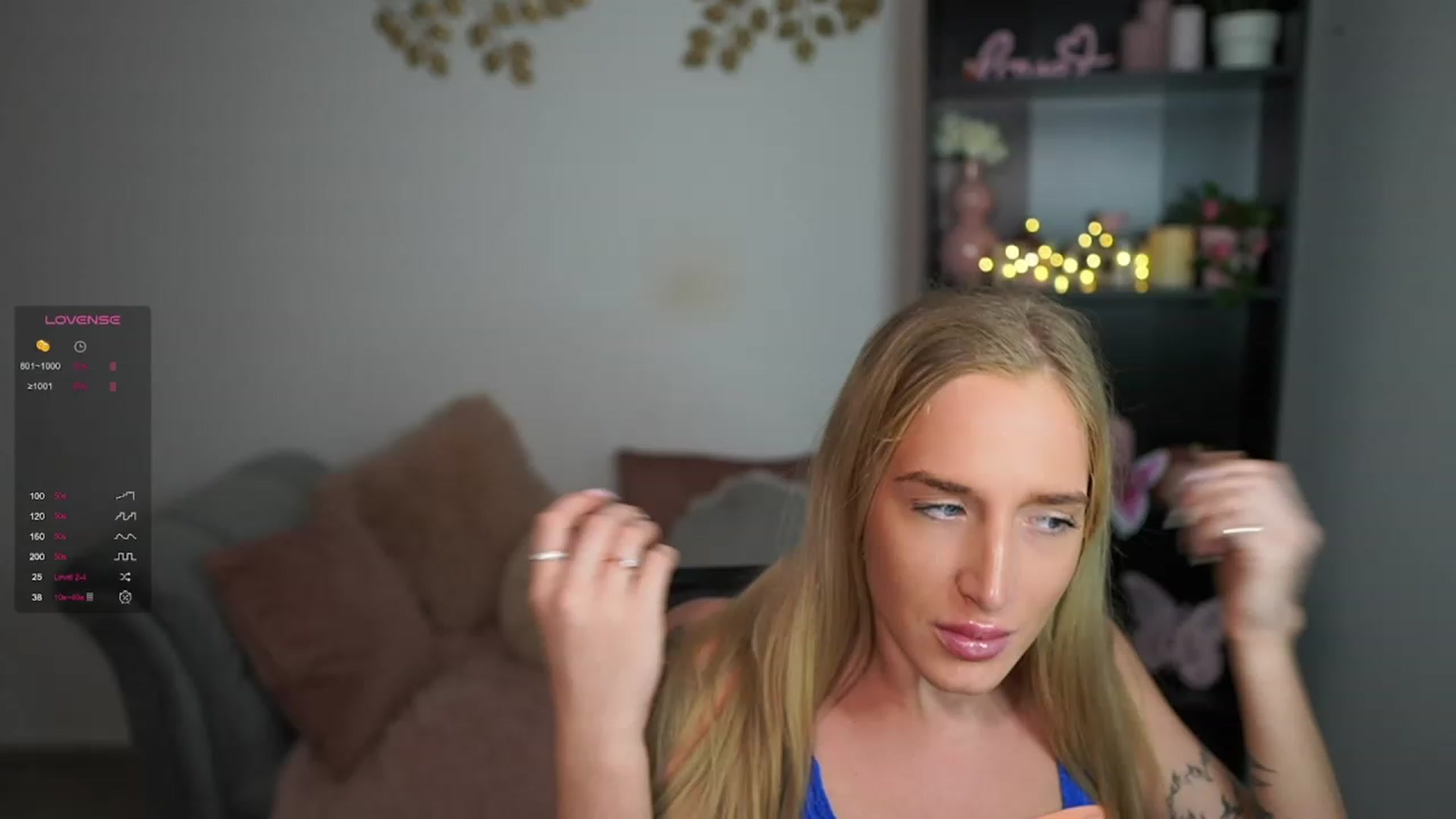 Gallery image thumbnail from NicoletteShea's myfreecams stream on, 03/18/2024, 15:23 image 2 of 20