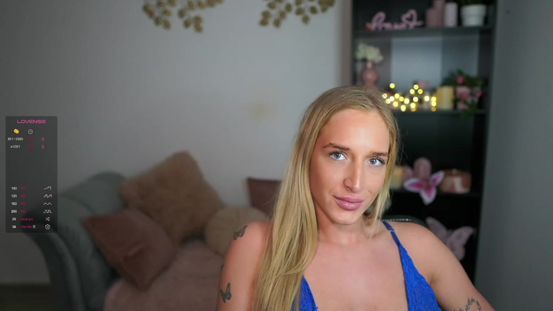 Gallery image thumbnail from NicoletteShea's myfreecams stream on, 03/18/2024, 16:30 image 15 of 20