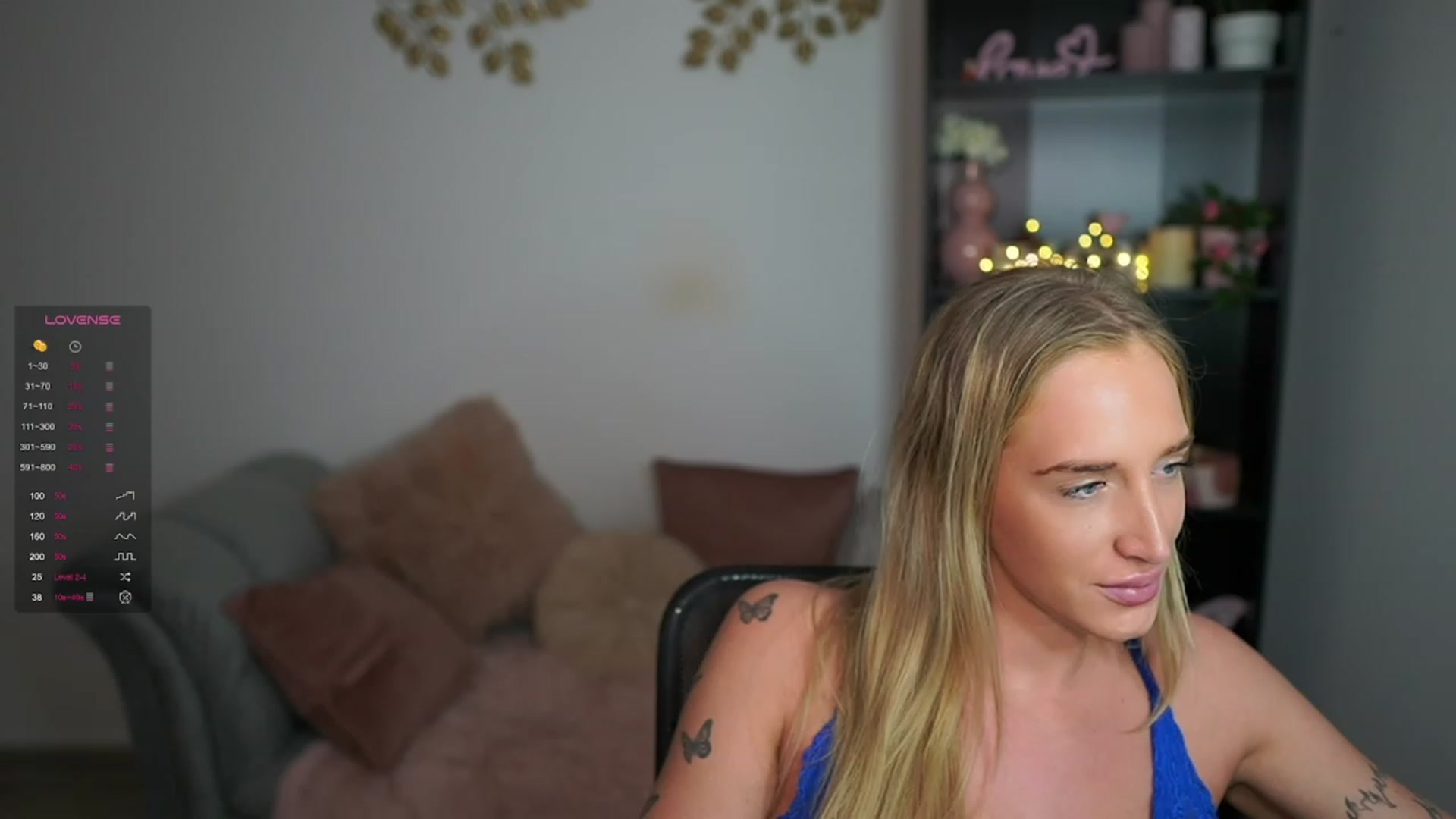 Gallery image thumbnail from NicoletteShea's myfreecams stream on, 03/18/2024, 16:30 image 5 of 20