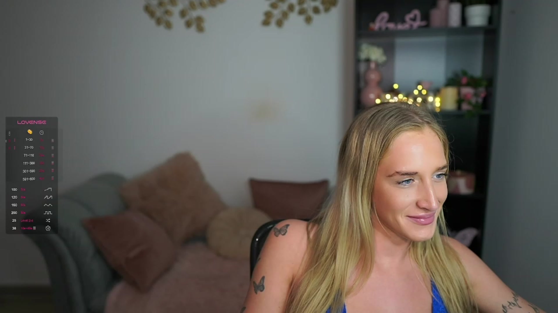 Gallery image thumbnail from NicoletteShea's myfreecams stream on, 03/18/2024, 16:30 image 16 of 20