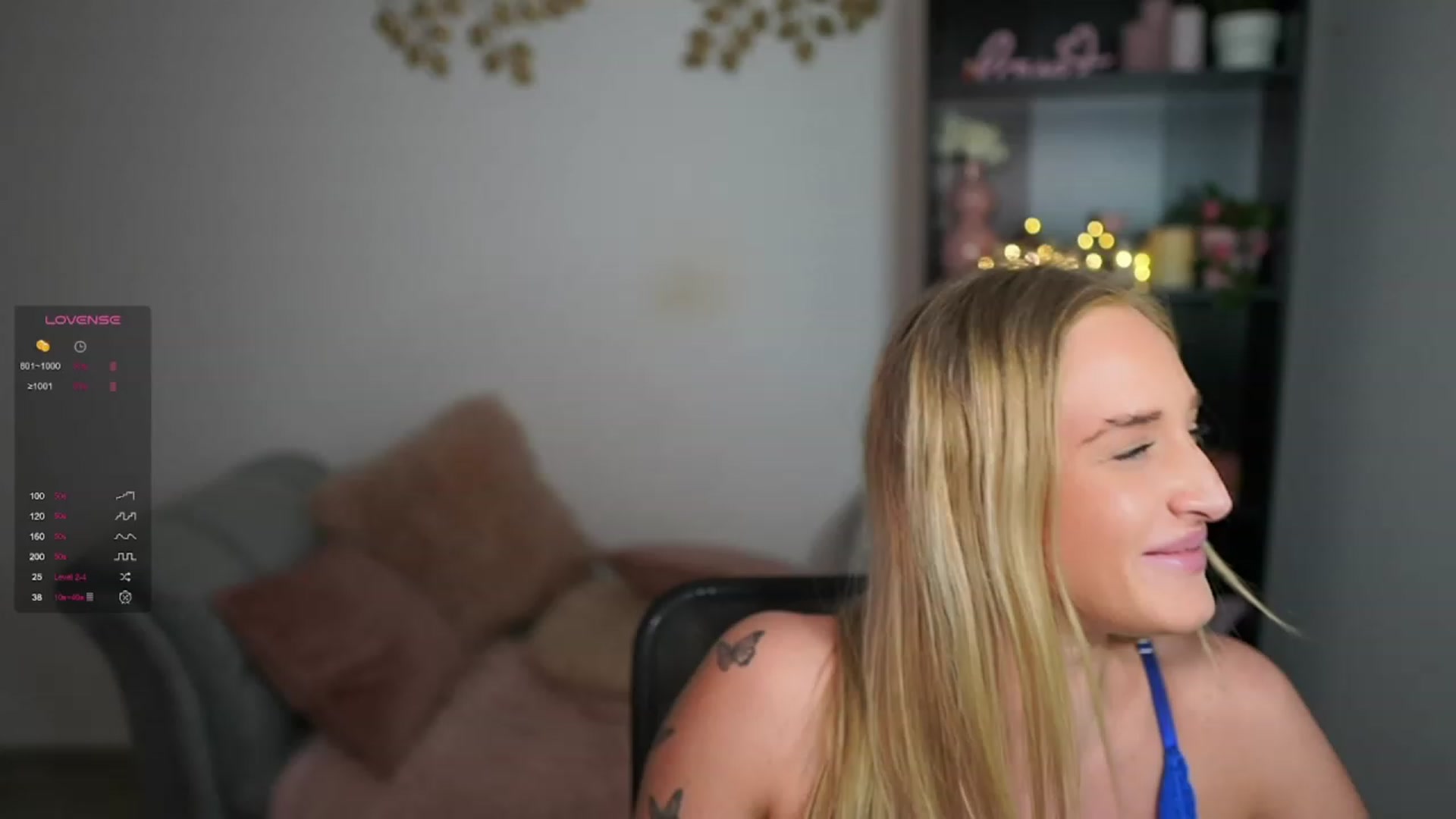 Gallery image thumbnail from NicoletteShea's myfreecams stream on, 03/18/2024, 19:06 image 11 of 20