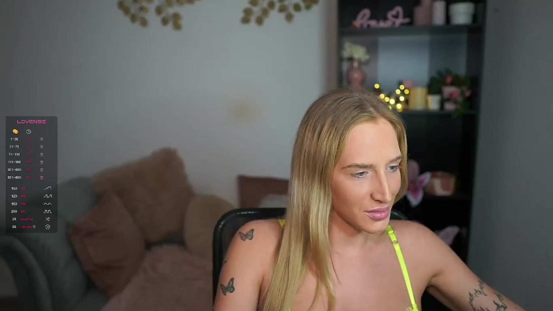 Gallery image thumbnail from NicoletteShea's myfreecams stream on, 03/24/2024, 21:39 image 15 of 20