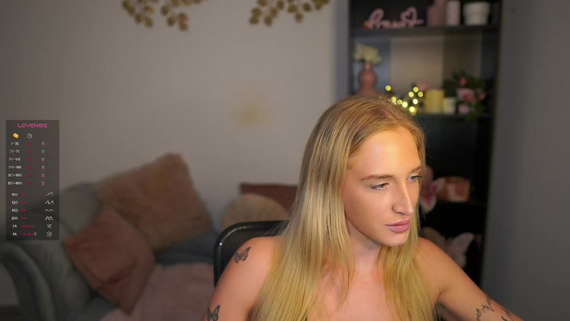 Gallery image thumbnail from NicoletteShea's myfreecams stream on, 03/25/2024, 18:52 image 18 of 20