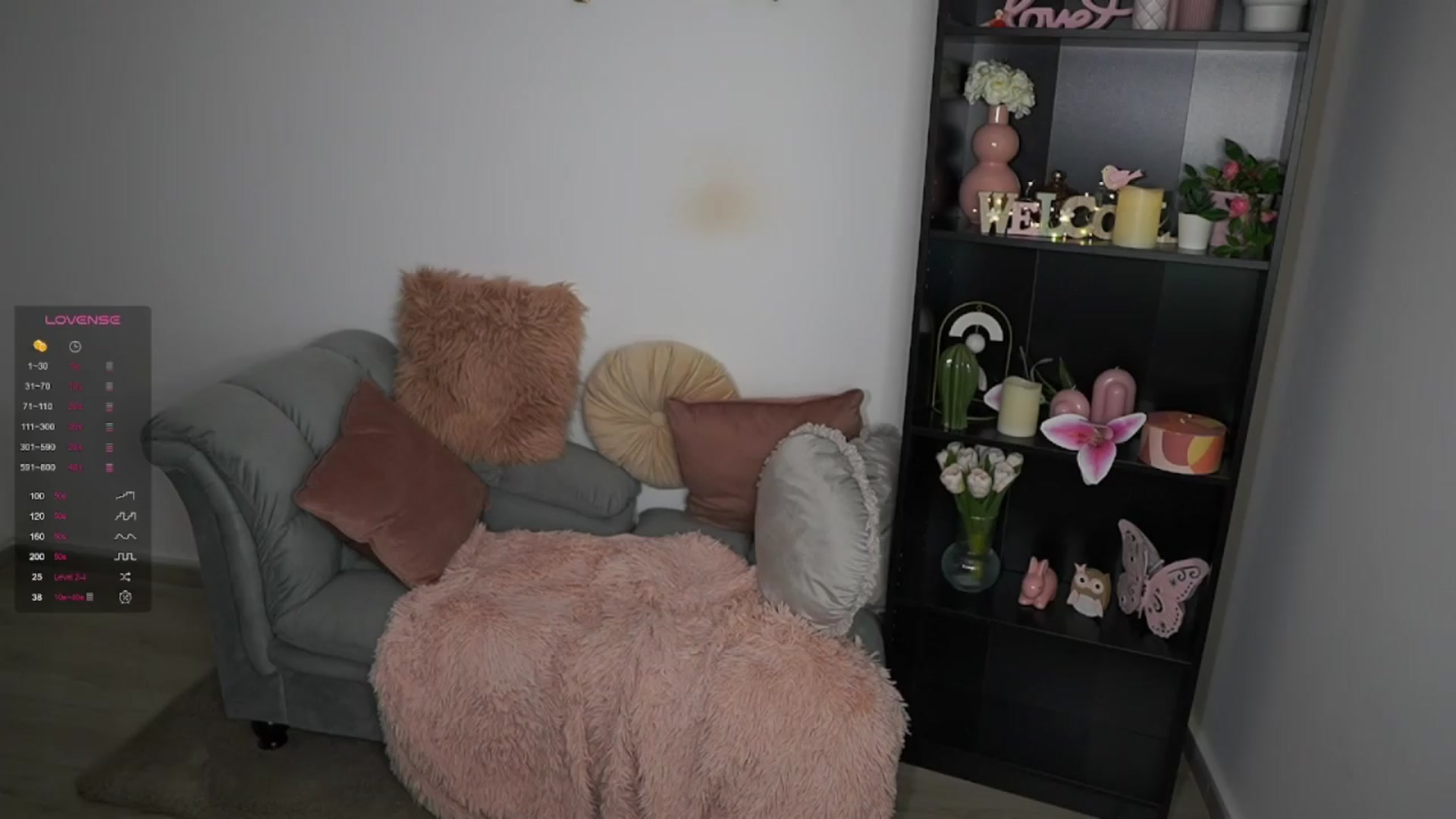 Gallery image thumbnail from NicoletteShea's myfreecams stream on, 04/13/2024, 10:16 image 9 of 20