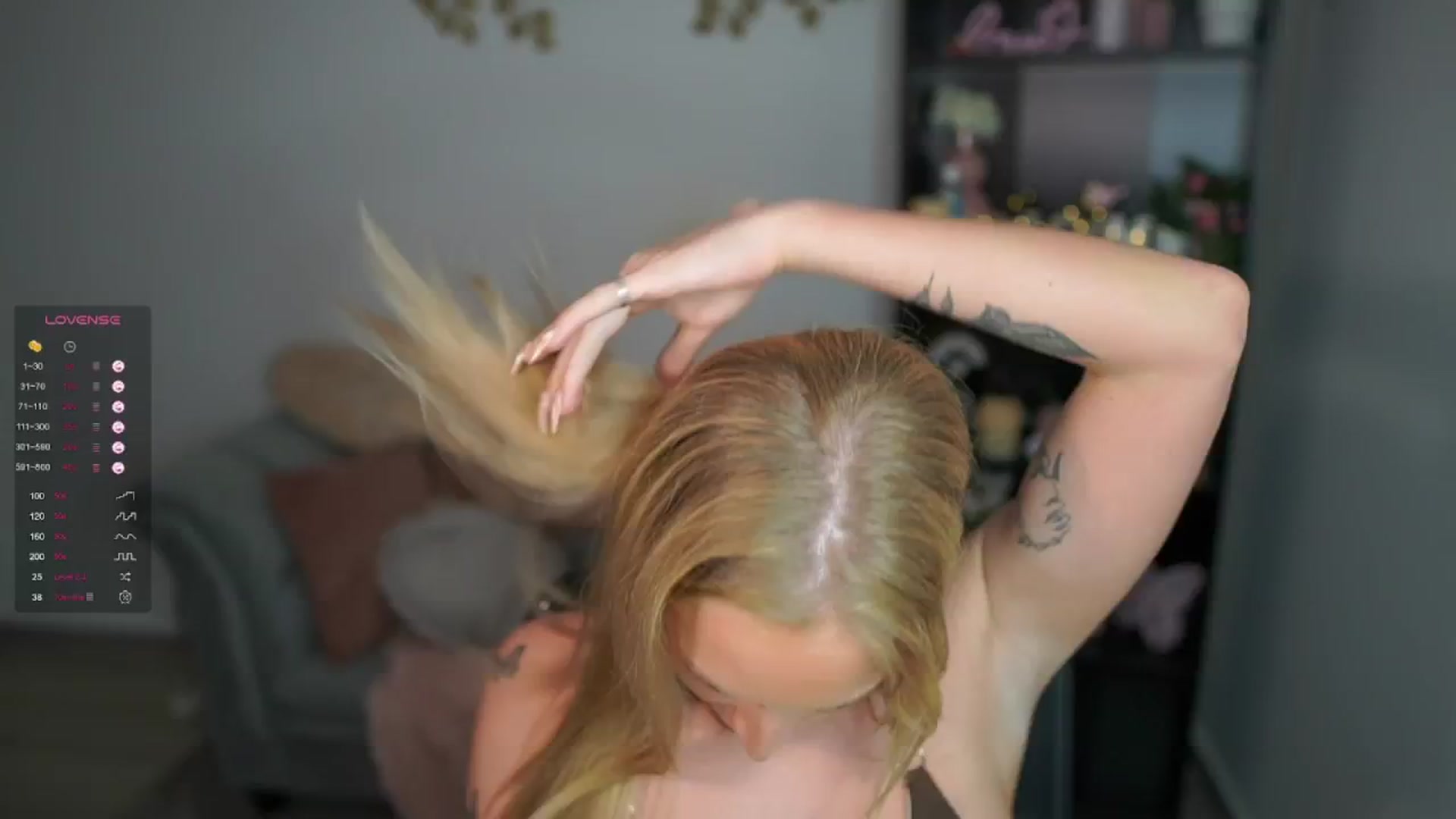 Gallery image thumbnail from NicoletteShea's myfreecams stream on, 04/22/2024, 17:24 image 12 of 20
