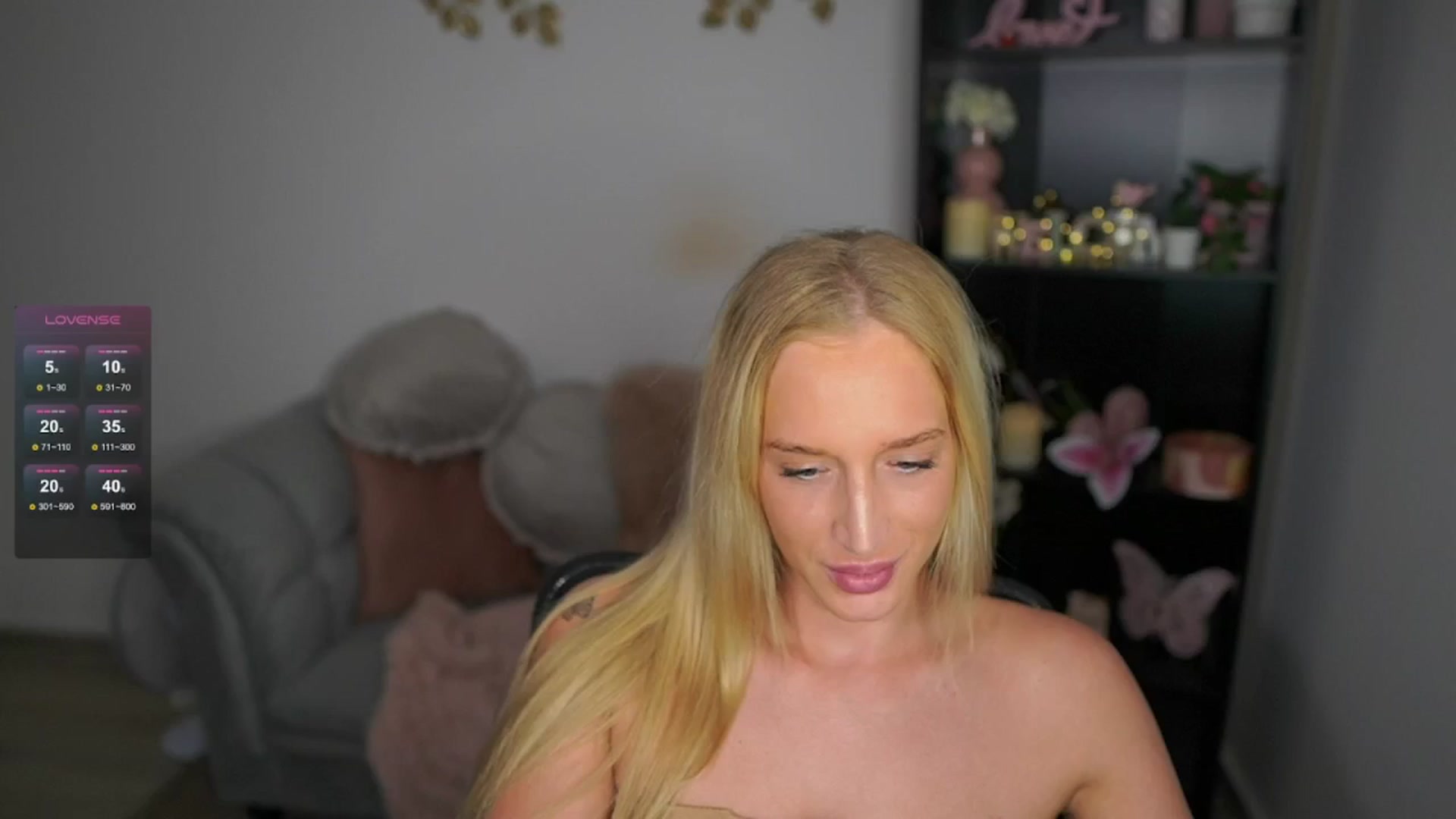 Gallery image thumbnail from NicoletteShea's myfreecams stream on, 04/29/2024, 11:04 image 18 of 20