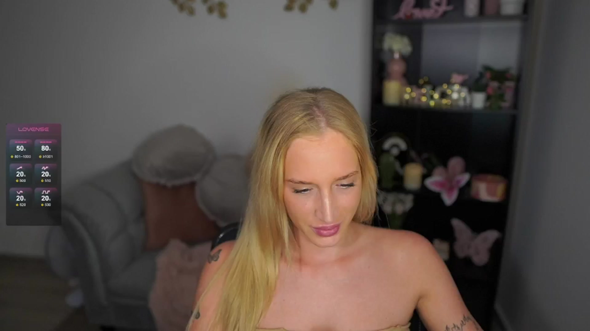 Gallery image thumbnail from NicoletteShea's myfreecams stream on, 04/29/2024, 11:04 image 15 of 20