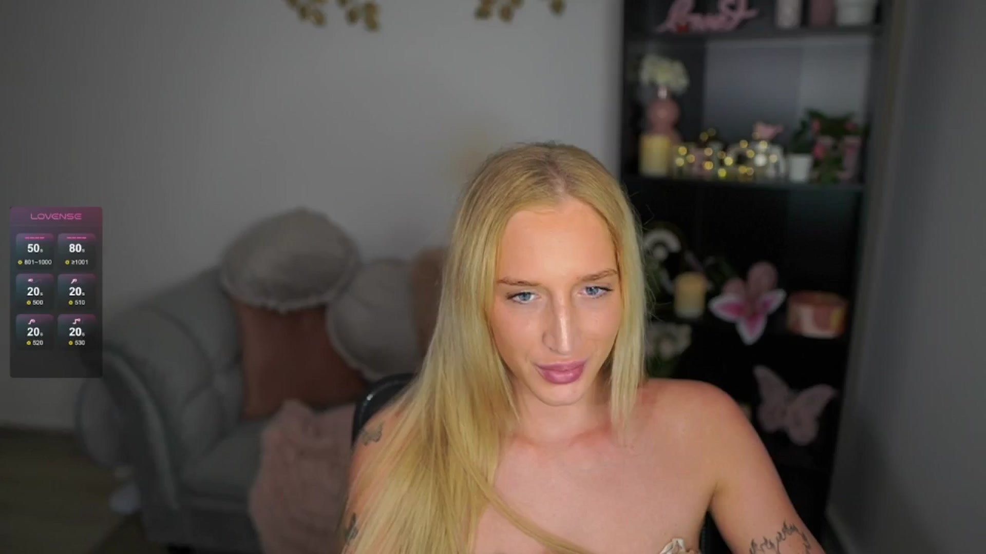 Gallery image thumbnail from NicoletteShea's myfreecams stream on, 04/29/2024, 13:12 image 4 of 20