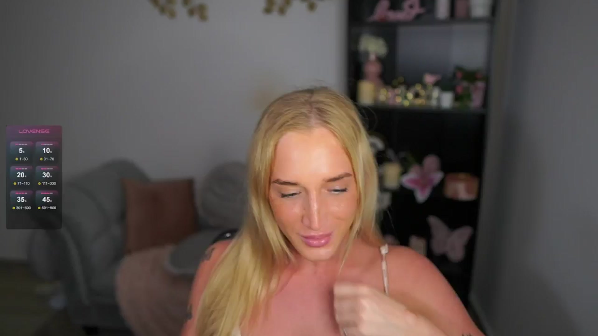 Gallery image thumbnail from NicoletteShea's myfreecams stream on, 05/03/2024, 16:05 image 6 of 20