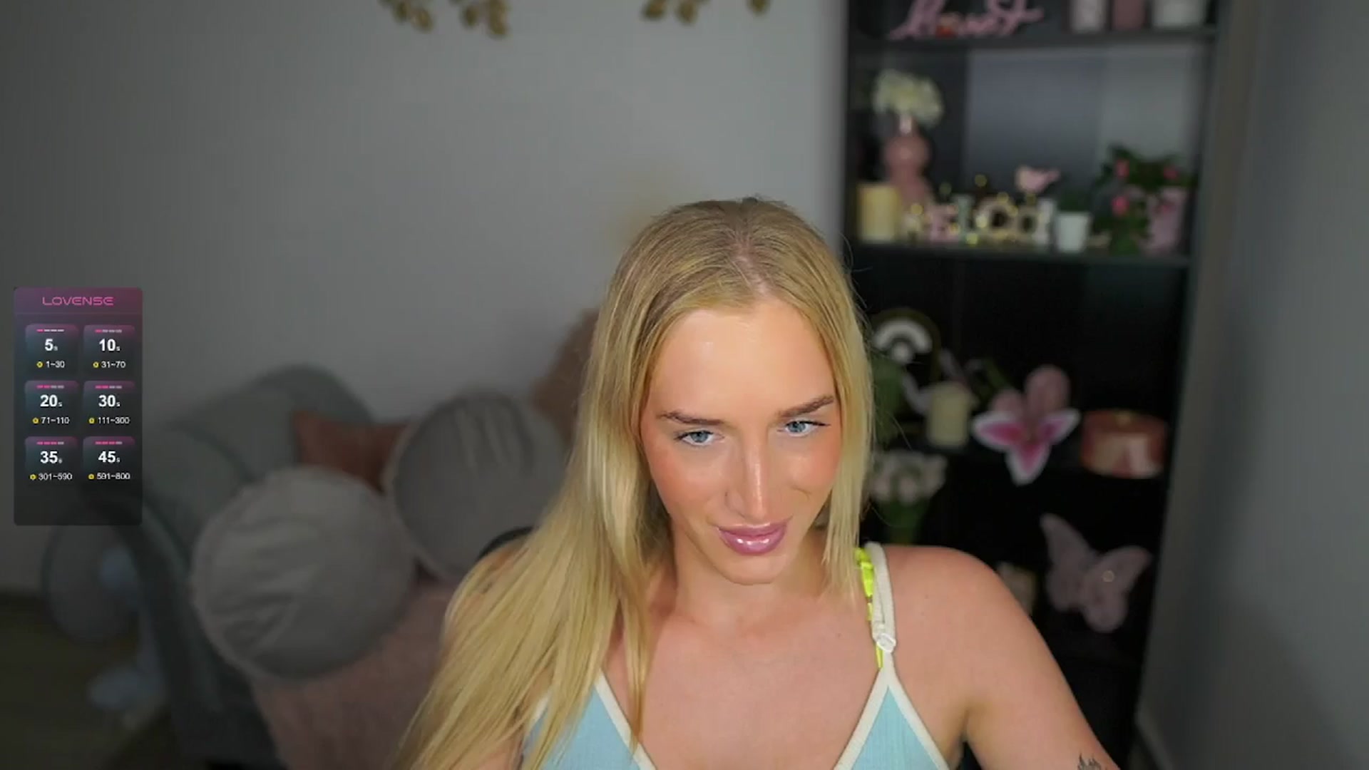 Gallery image thumbnail from NicoletteShea's myfreecams stream on, 05/08/2024, 13:41 image 20 of 20