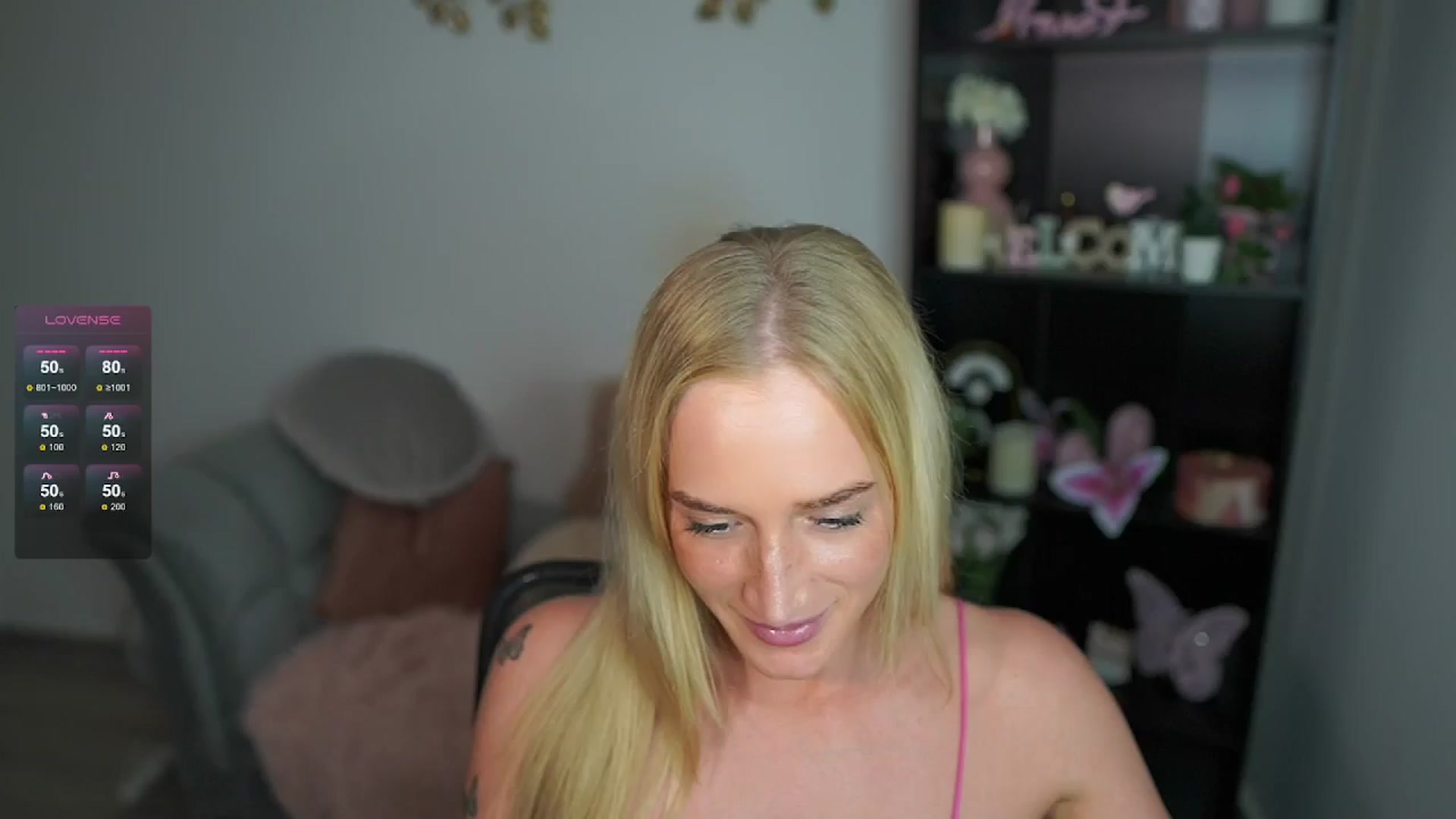 Gallery image thumbnail from NicoletteShea's myfreecams stream on, 05/11/2024, 17:37 image 14 of 20