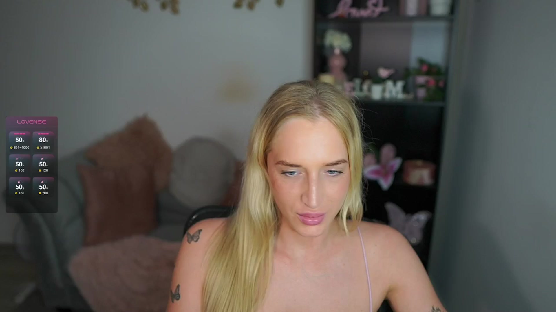 Gallery image thumbnail from NicoletteShea's myfreecams stream on, 05/20/2024, 02:12 image 2 of 20