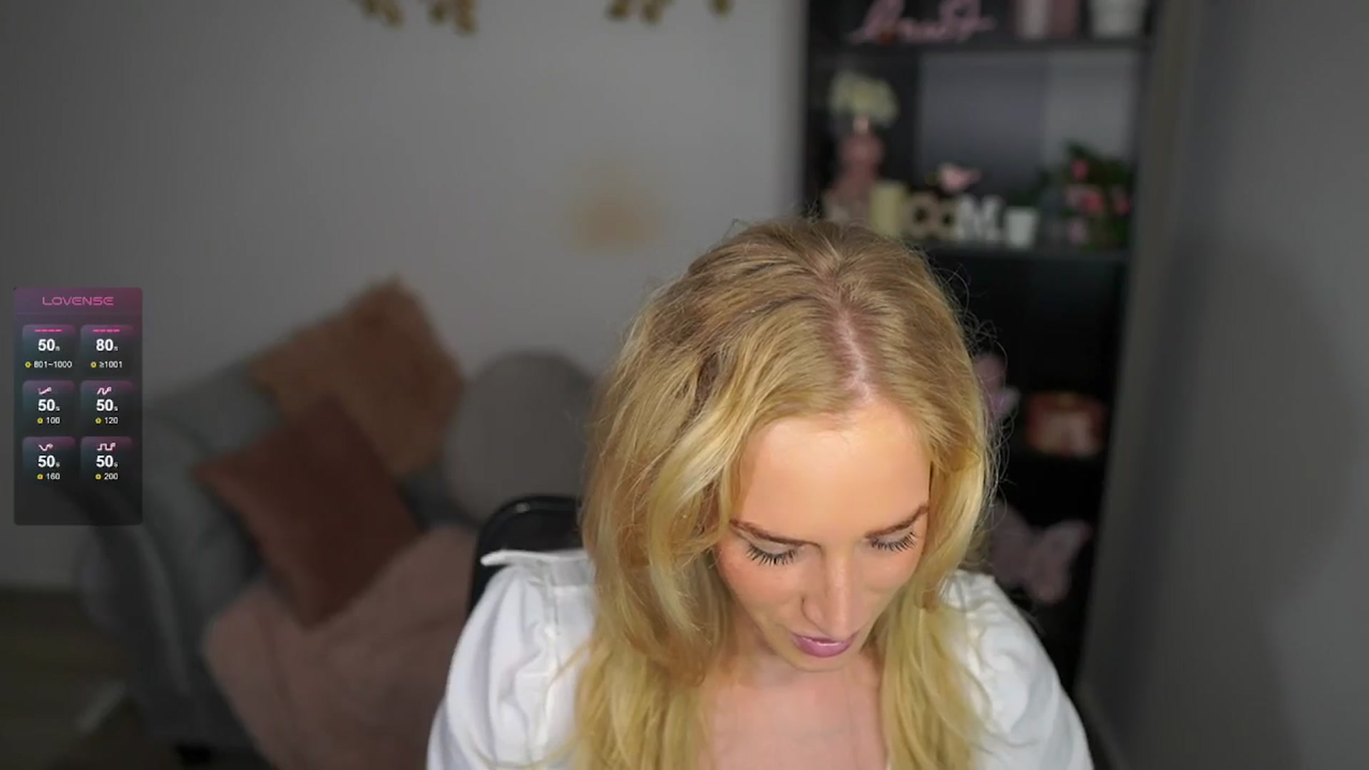 Gallery image thumbnail from NicoletteShea's myfreecams stream on, 05/21/2024, 16:33 image 5 of 20