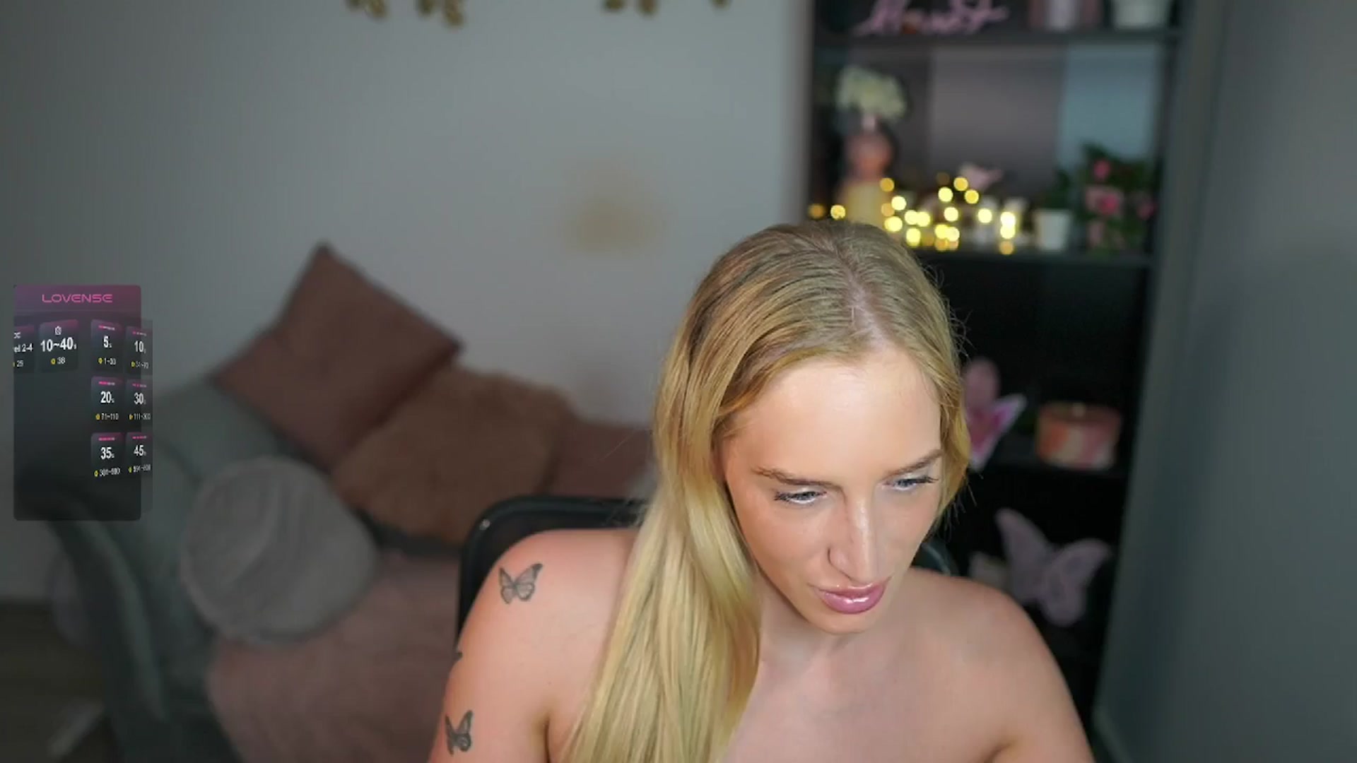 Gallery image thumbnail from NicoletteShea's myfreecams stream on, 05/29/2024, 13:29 image 6 of 20