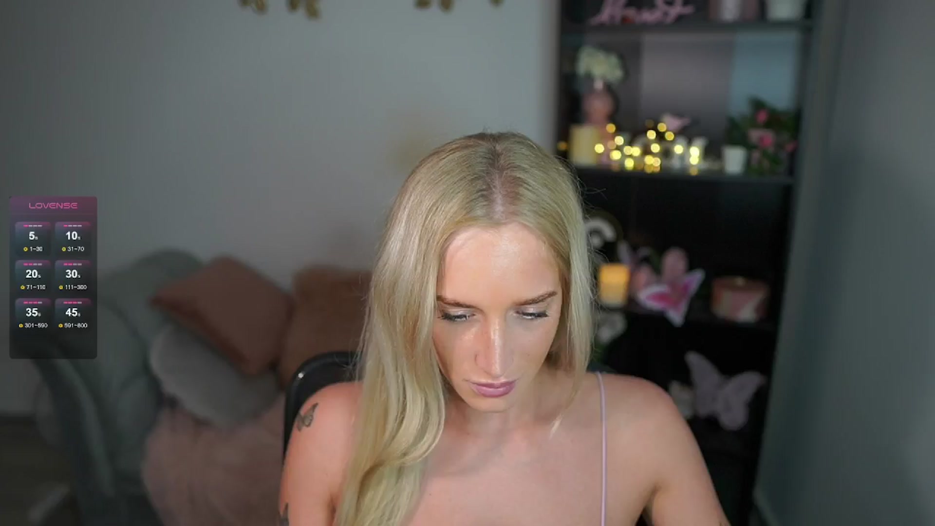 Gallery image thumbnail from NicoletteShea's myfreecams stream on, 05/30/2024, 16:12 image 20 of 20