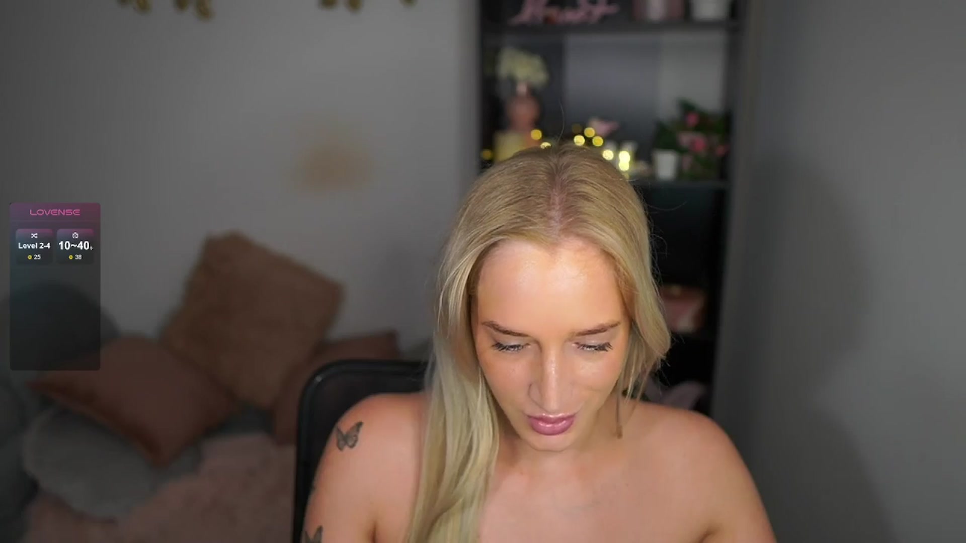 Gallery image thumbnail from NicoletteShea's myfreecams stream on, 05/31/2024, 07:56 image 7 of 20