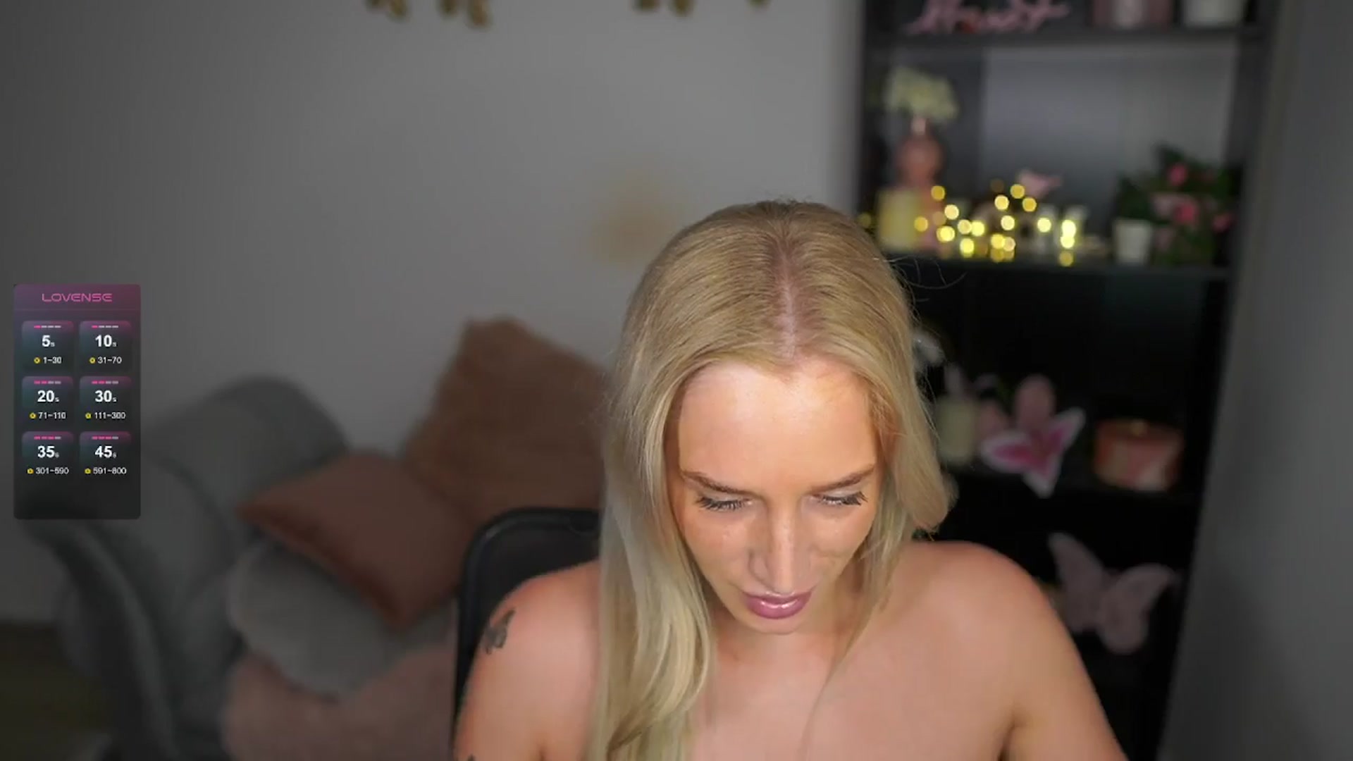 Gallery image thumbnail from NicoletteShea's myfreecams stream on, 05/31/2024, 07:56 image 9 of 20