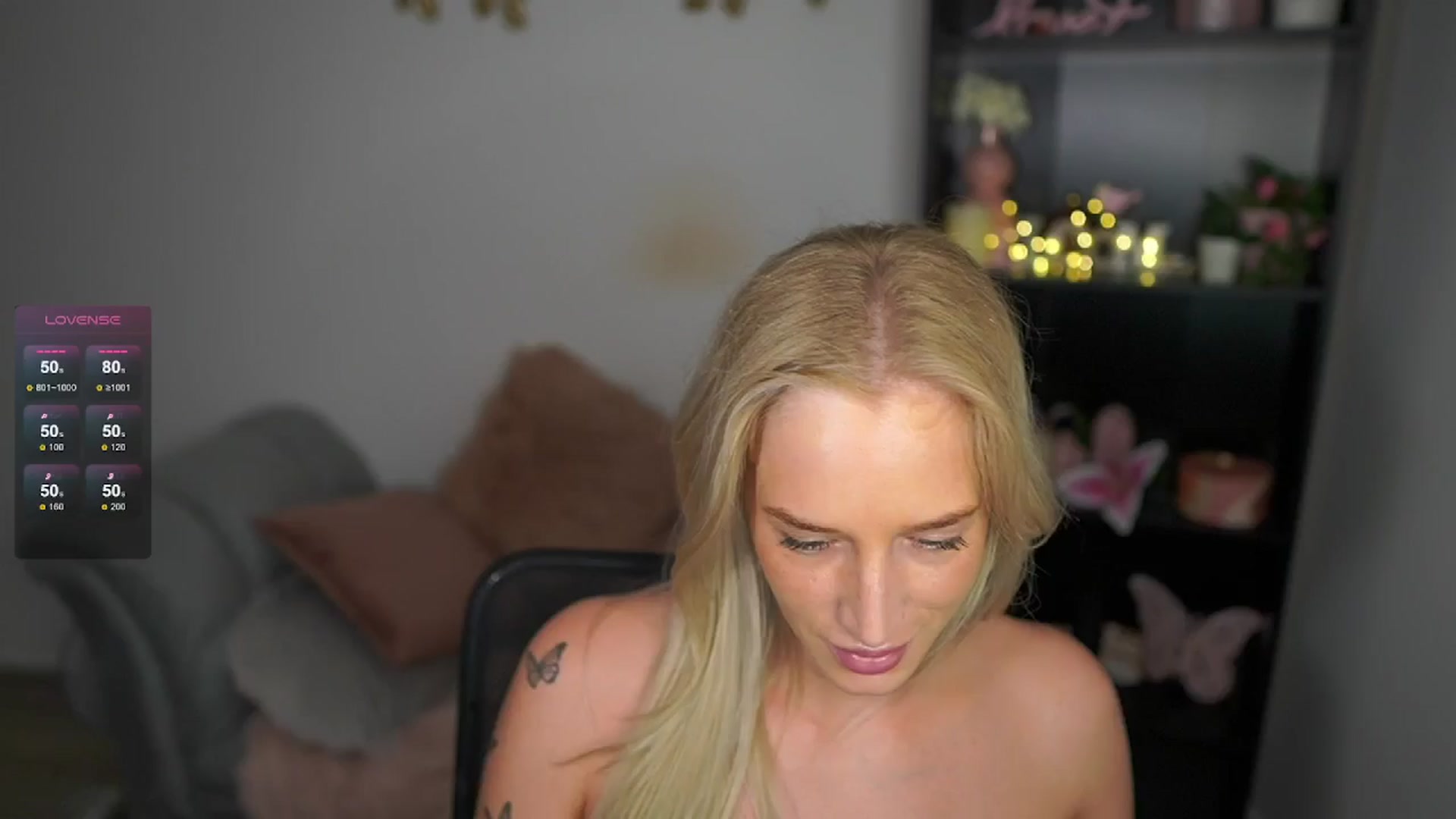 Gallery image thumbnail from NicoletteShea's myfreecams stream on, 05/31/2024, 10:22 image 3 of 20