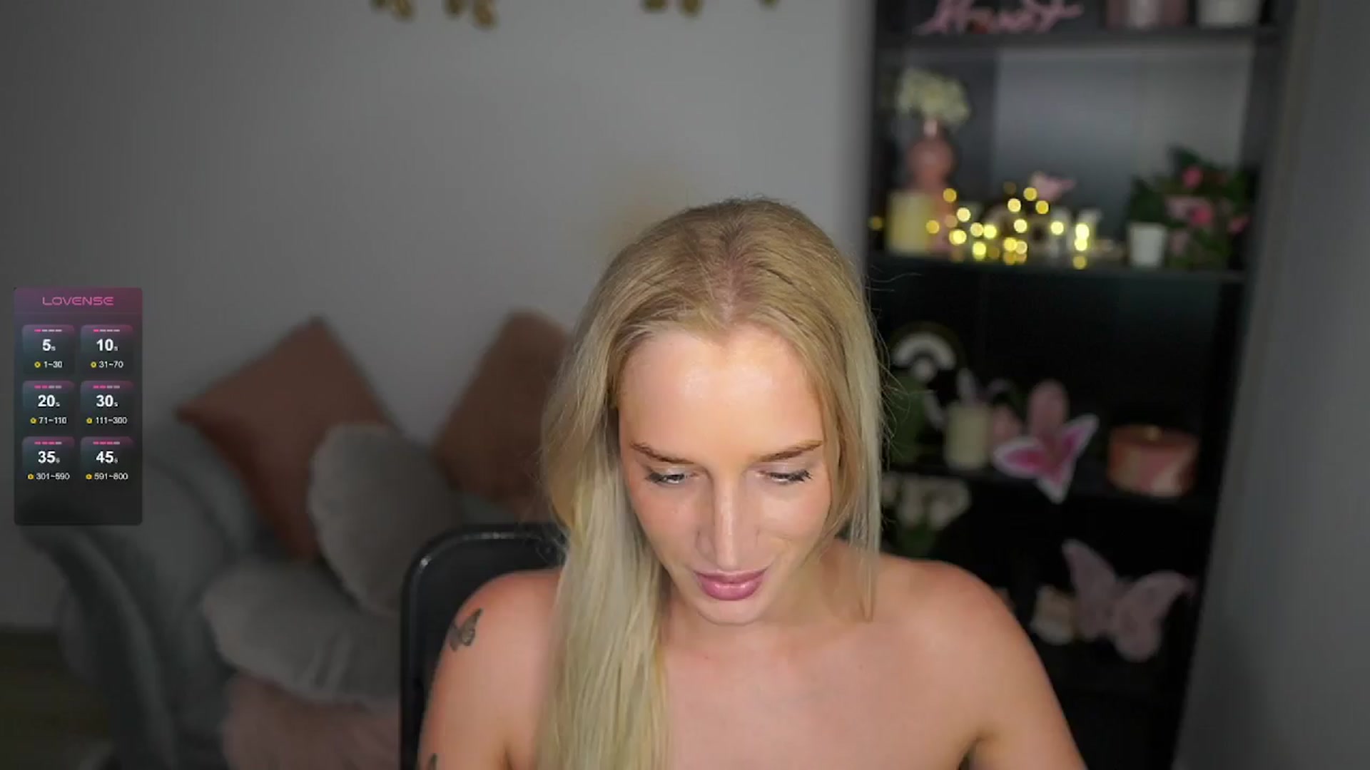 Gallery image thumbnail from NicoletteShea's myfreecams stream on, 05/31/2024, 12:04 image 6 of 20