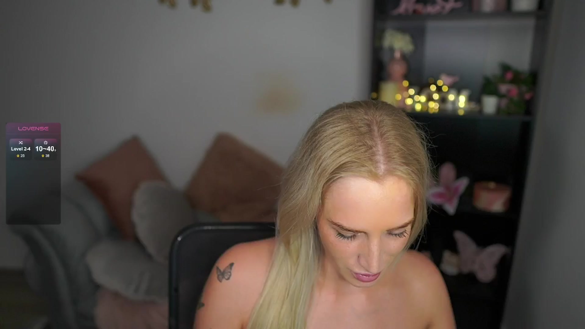 Gallery image thumbnail from NicoletteShea's myfreecams stream on, 05/31/2024, 12:04 image 8 of 20