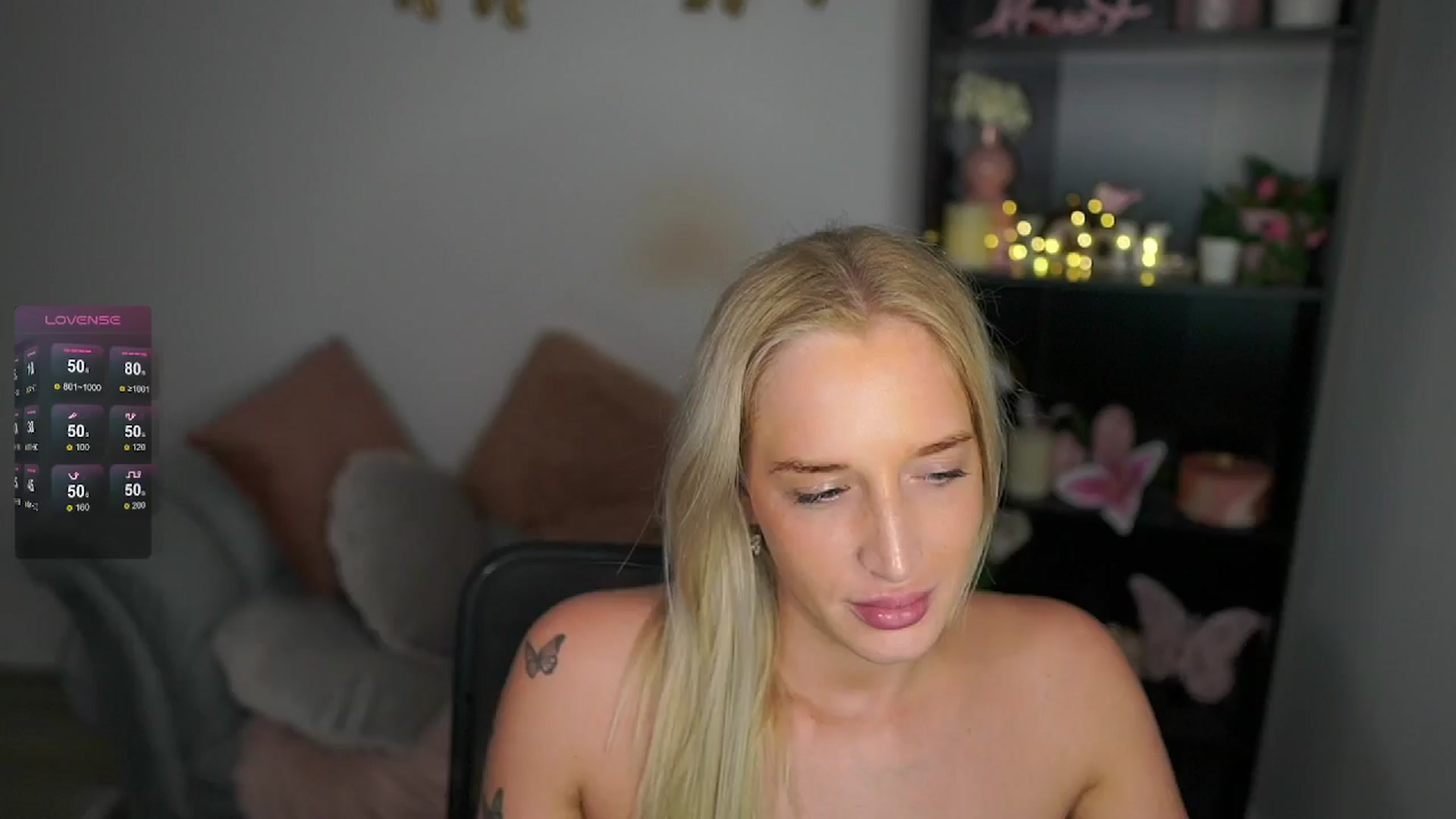 Gallery image thumbnail from NicoletteShea's myfreecams stream on, 05/31/2024, 12:04 image 15 of 20