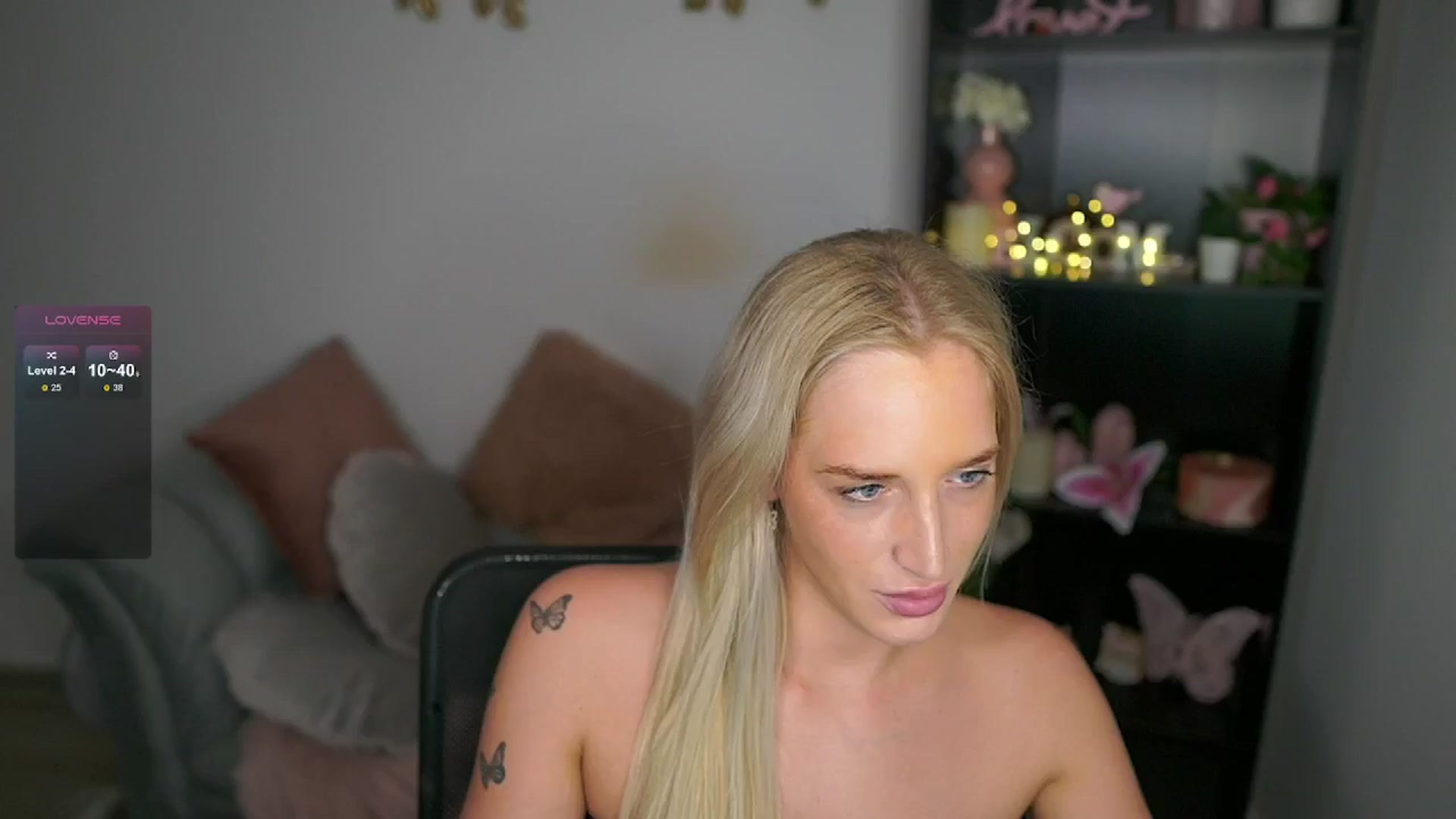 Gallery image thumbnail from NicoletteShea's myfreecams stream on, 05/31/2024, 12:04 image 11 of 20