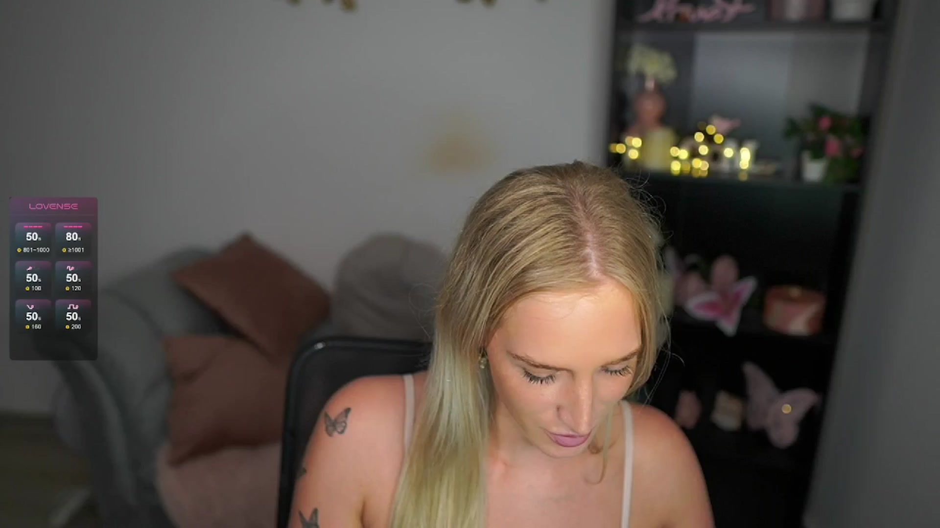 Gallery image thumbnail from NicoletteShea's myfreecams stream on, 06/03/2024, 13:58 image 2 of 20