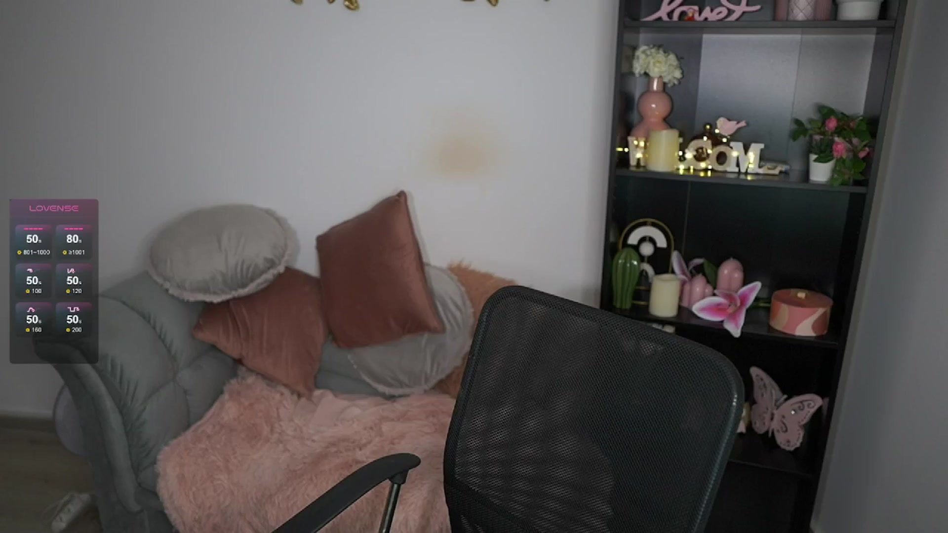 Gallery image thumbnail from NicoletteShea's myfreecams stream on, 06/03/2024, 16:52 image 8 of 20