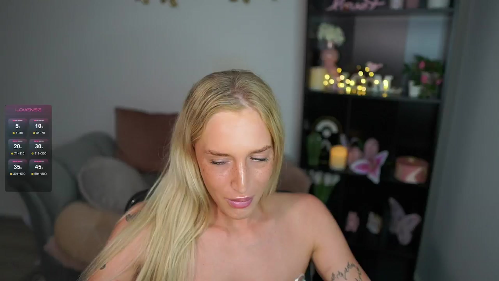 Gallery image thumbnail from NicoletteShea's myfreecams stream on, 06/12/2024, 19:24 image 13 of 20