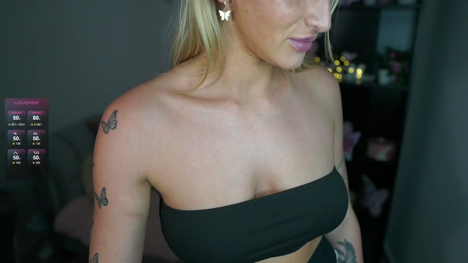 Gallery image thumbnail from NicoletteShea's myfreecams stream on, 06/13/2024, 14:40 image 17 of 20