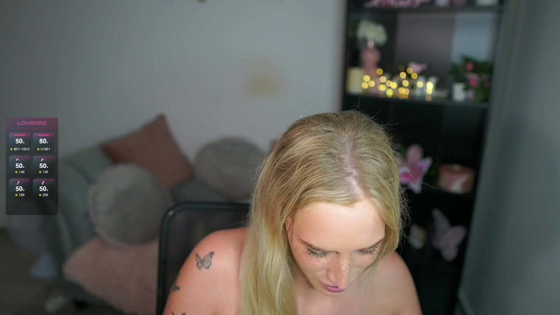 Gallery image thumbnail from NicoletteShea's myfreecams stream on, 06/13/2024, 16:36 image 17 of 20