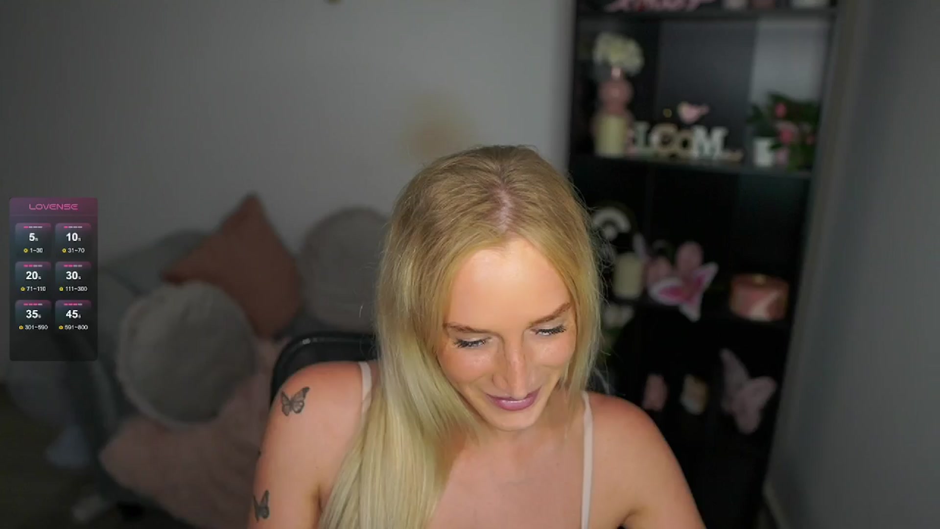 Gallery image thumbnail from NicoletteShea's myfreecams stream on, 06/14/2024, 18:05 image 4 of 20