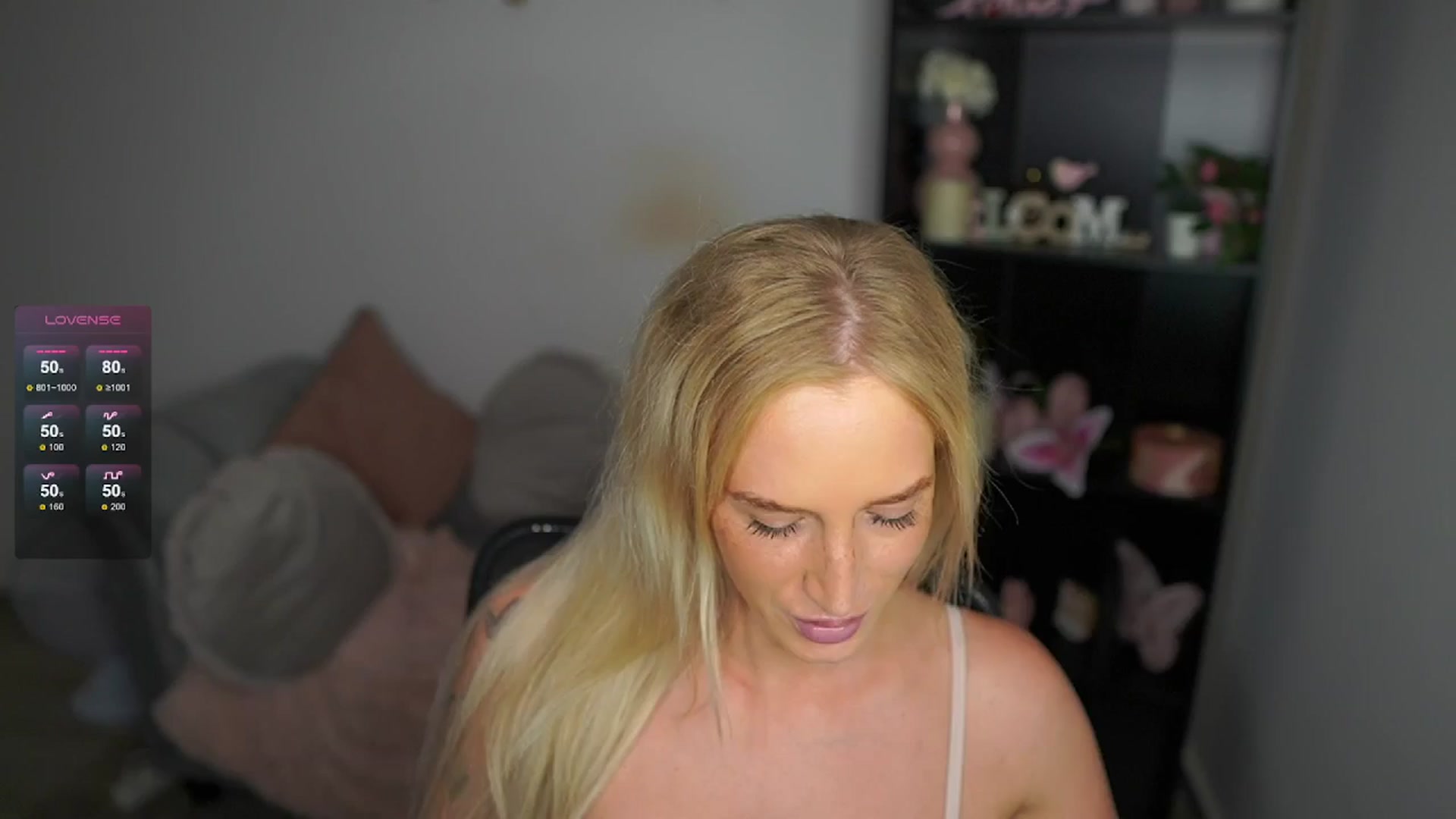 Gallery image thumbnail from NicoletteShea's myfreecams stream on, 06/14/2024, 18:05 image 9 of 20
