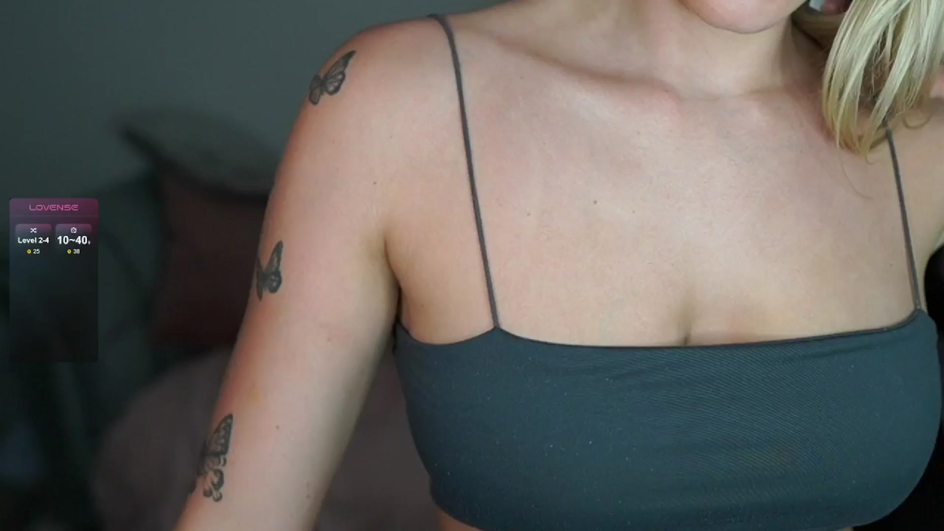 Gallery image thumbnail from NicoletteShea's myfreecams stream on, 06/17/2024, 15:30 image 15 of 20