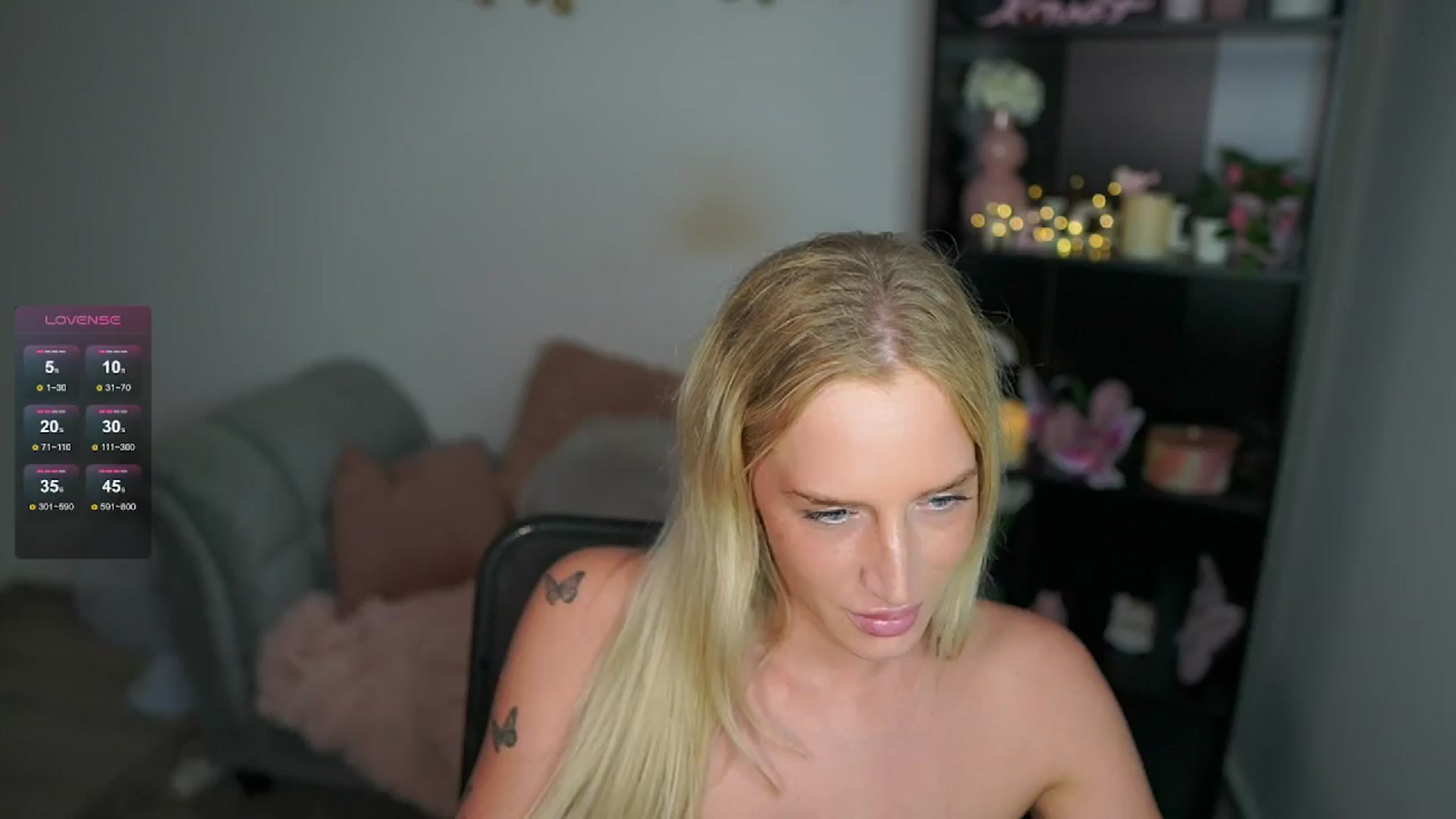 Gallery image thumbnail from NicoletteShea's myfreecams stream on, 06/18/2024, 17:53 image 8 of 20