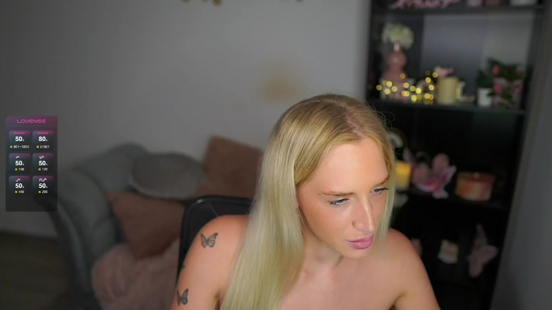 Gallery image thumbnail from NicoletteShea's myfreecams stream on, 06/19/2024, 18:25 image 4 of 20