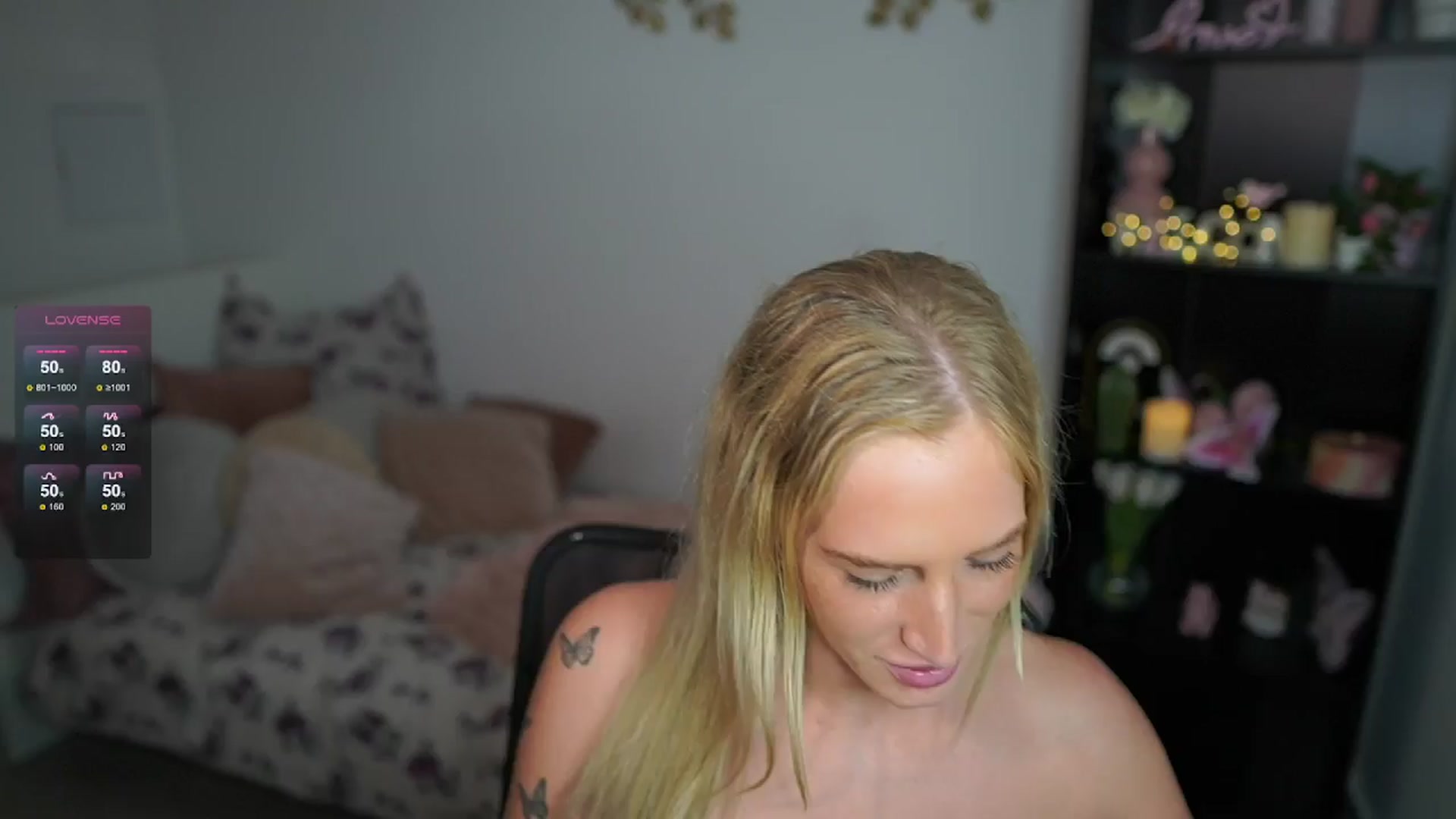 Gallery image thumbnail from NicoletteShea's myfreecams stream on, 06/21/2024, 17:59 image 4 of 20