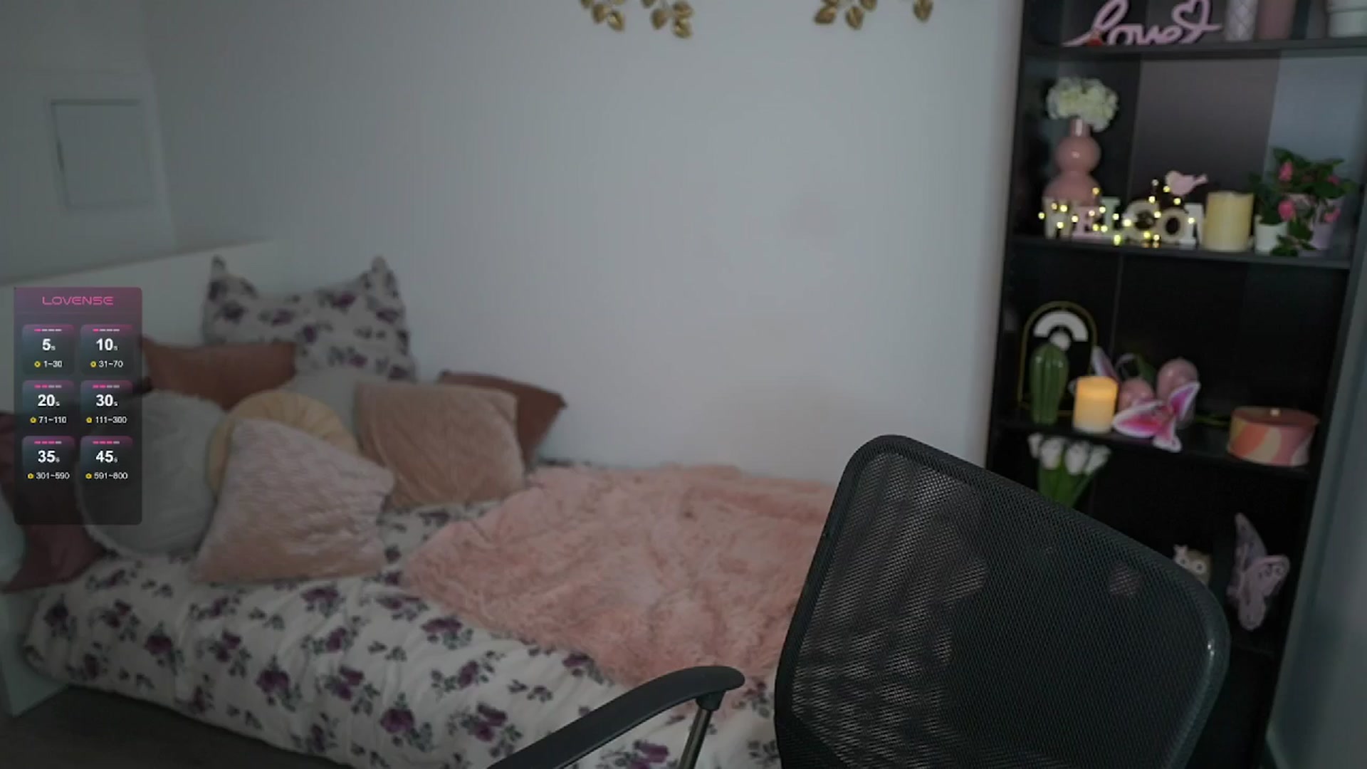 Gallery image thumbnail from NicoletteShea's myfreecams stream on, 06/21/2024, 17:59 image 1 of 20