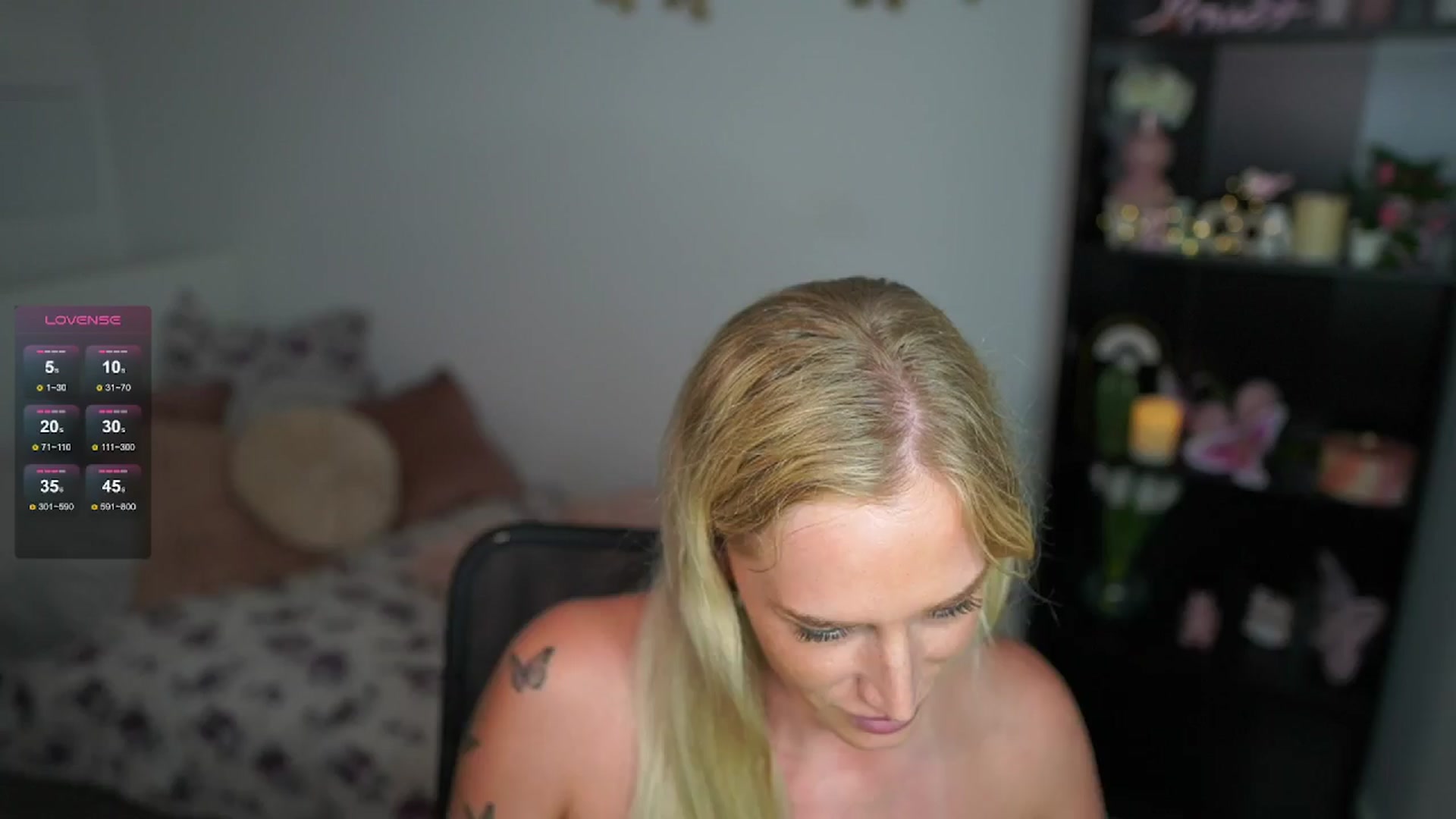 Gallery image thumbnail from NicoletteShea's myfreecams stream on, 07/01/2024, 15:45 image 1 of 20
