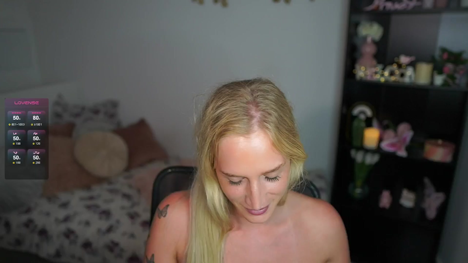 Gallery image thumbnail from NicoletteShea's myfreecams stream on, 07/01/2024, 16:36 image 18 of 20
