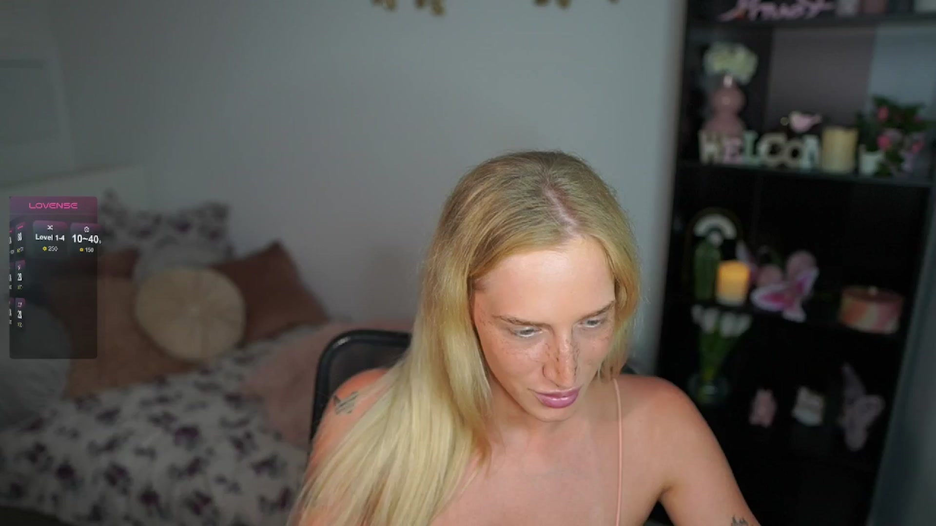 Gallery image thumbnail from NicoletteShea's myfreecams stream on, 07/02/2024, 16:59 image 14 of 20