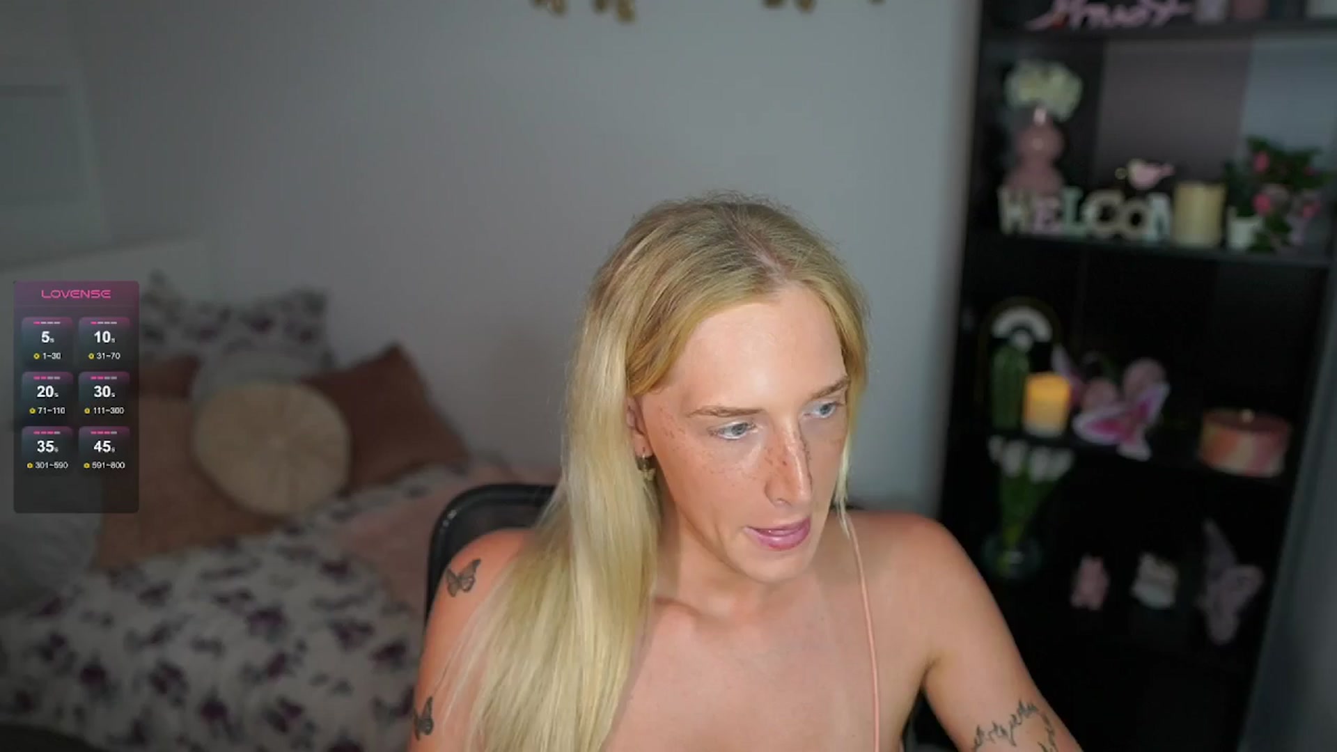 Gallery image thumbnail from NicoletteShea's myfreecams stream on, 07/02/2024, 16:59 image 7 of 20