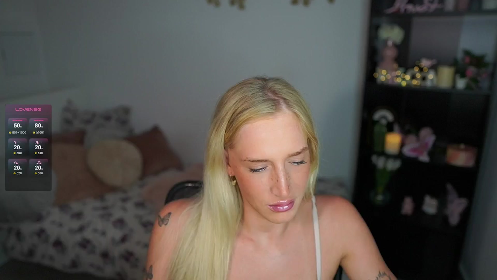 Gallery image thumbnail from NicoletteShea's myfreecams stream on, 07/03/2024, 13:49 image 1 of 20