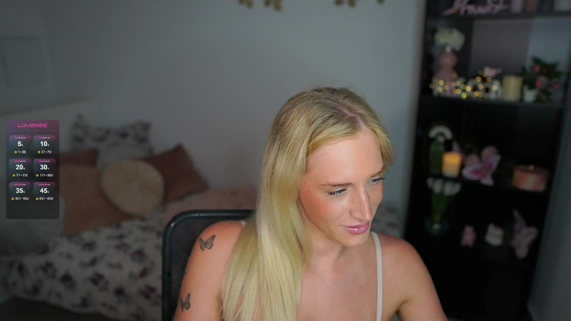 Gallery image thumbnail from NicoletteShea's myfreecams stream on, 07/03/2024, 15:59 image 14 of 20