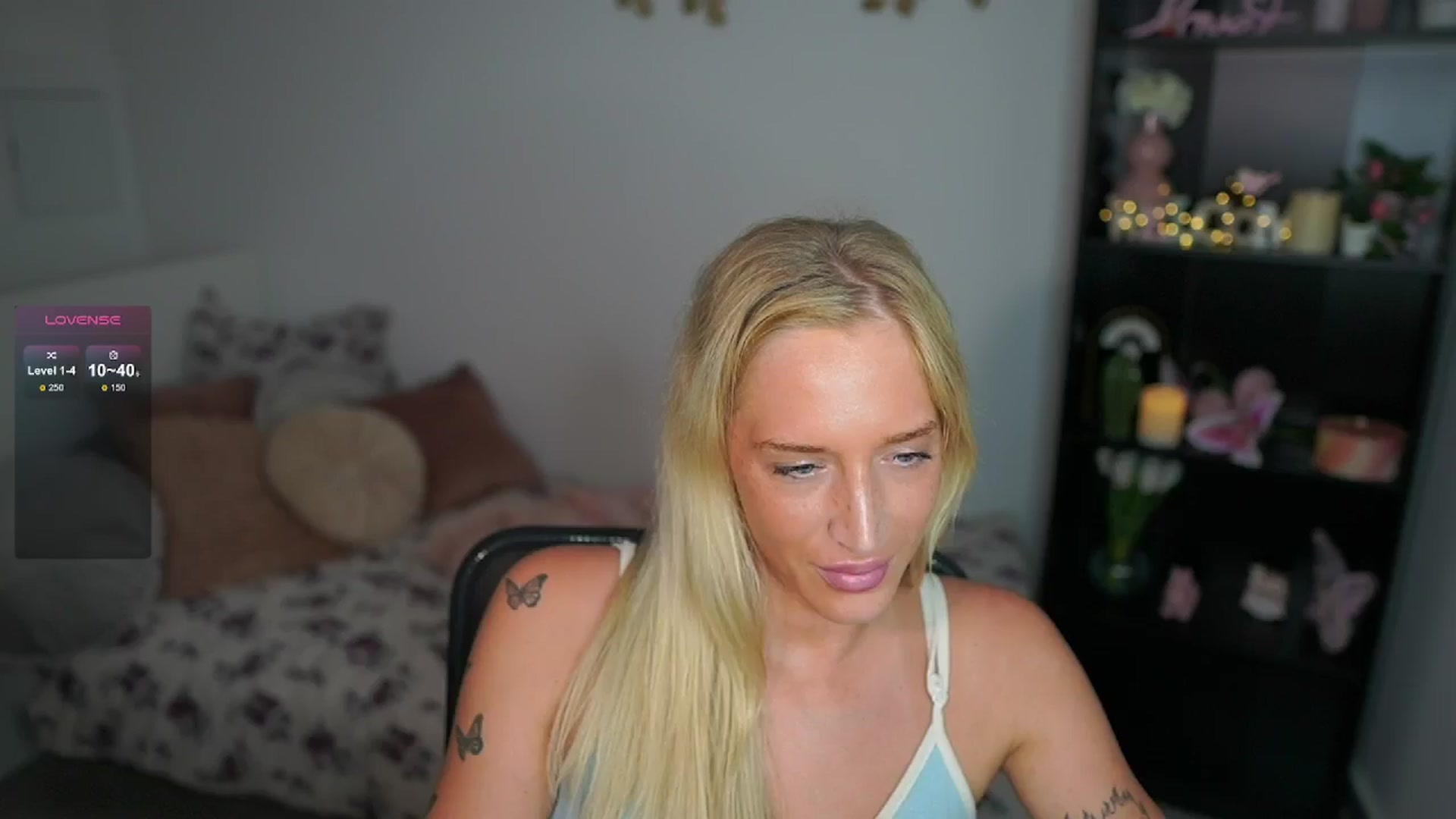Gallery image thumbnail from NicoletteShea's myfreecams stream on, 07/04/2024, 10:16 image 19 of 20