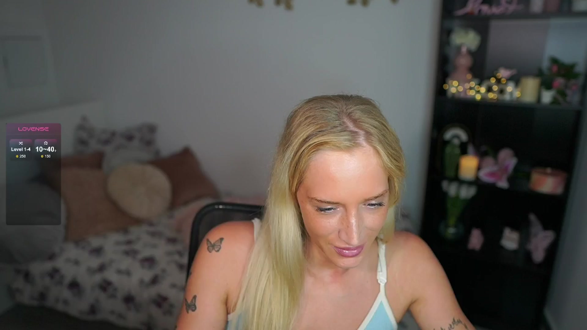 Gallery image thumbnail from NicoletteShea's myfreecams stream on, 07/04/2024, 10:16 image 11 of 20